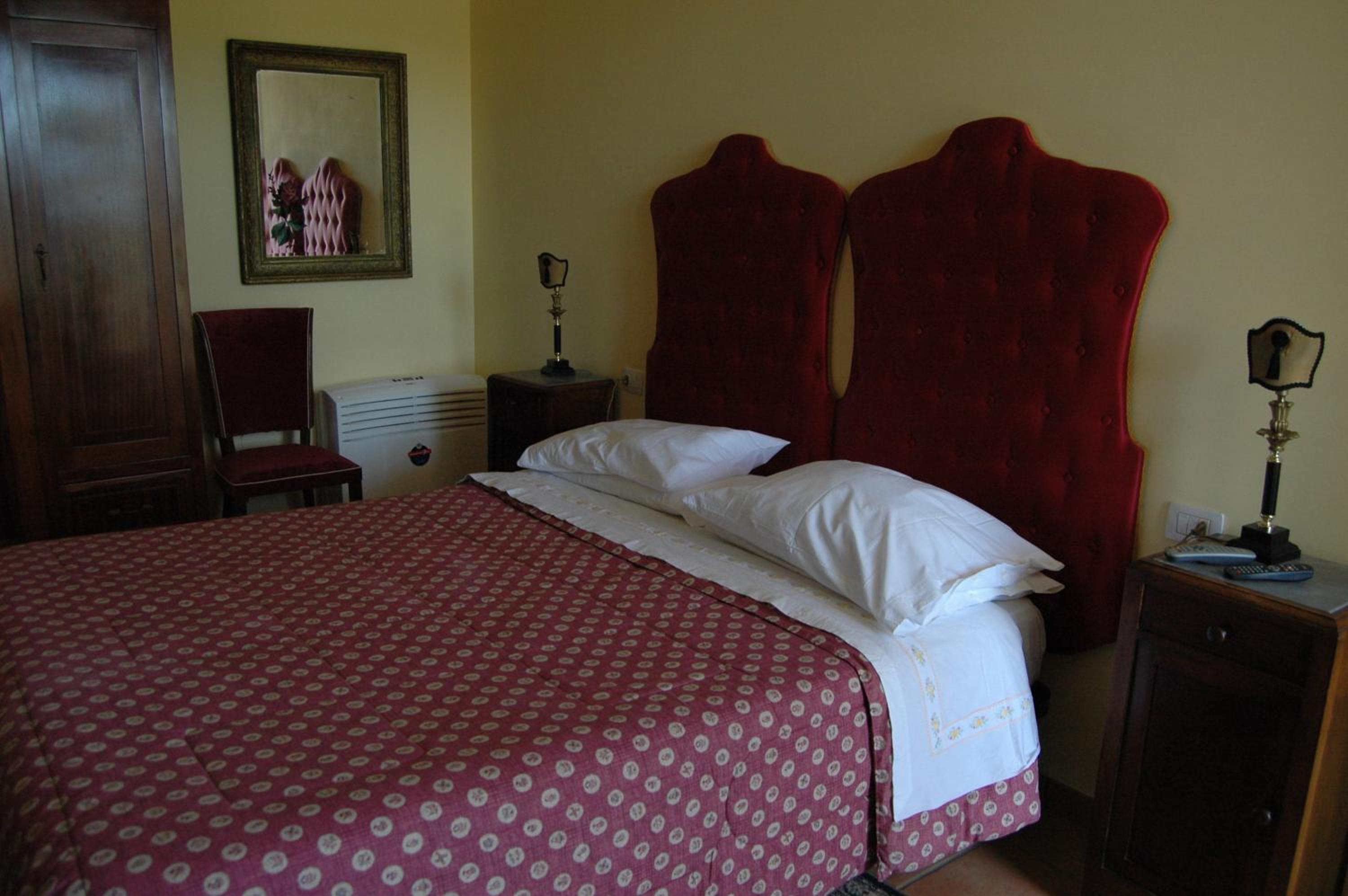 Junior Suite (2 Adults + 2 Children) photo 1