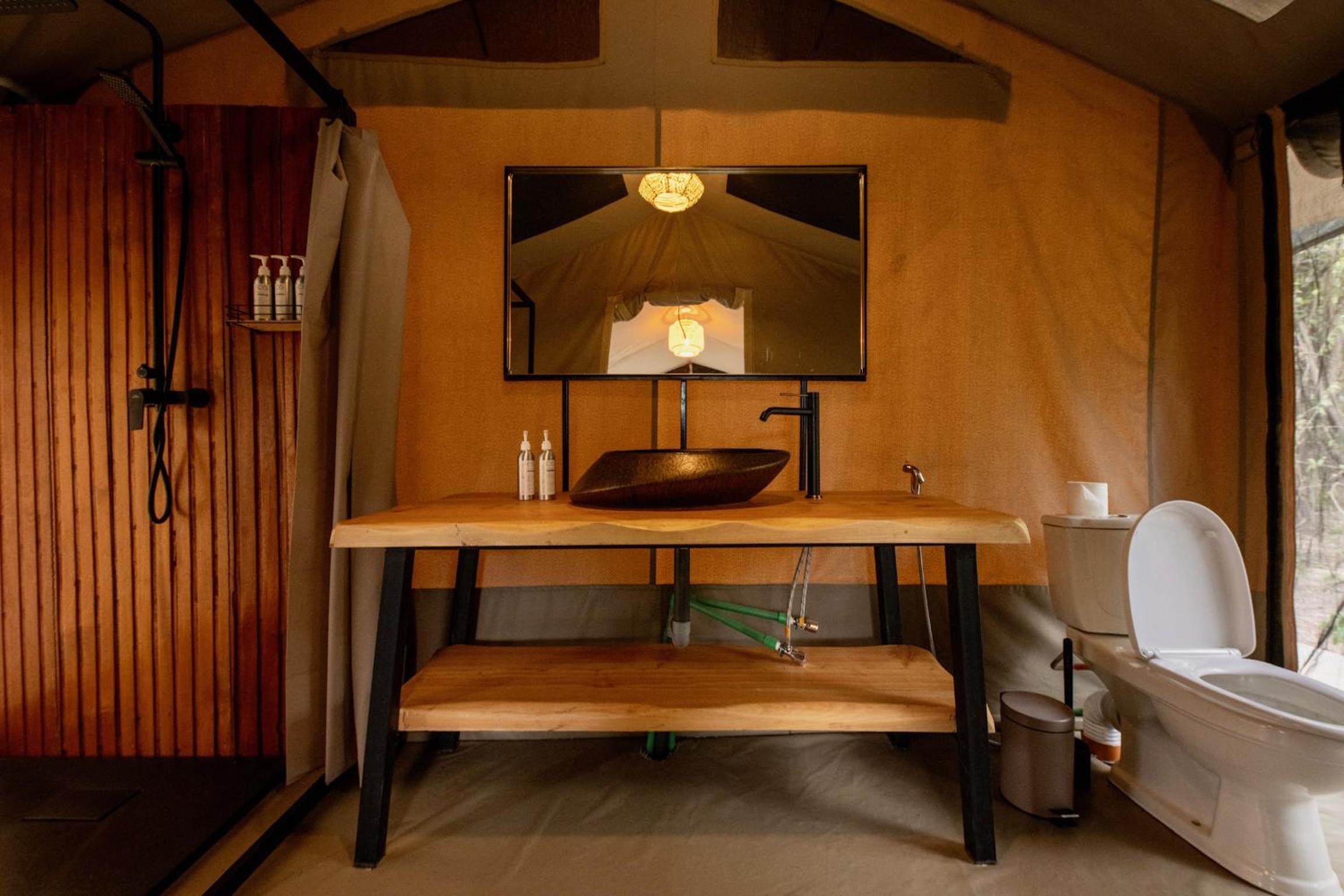 Deluxe Twin Room photo 3