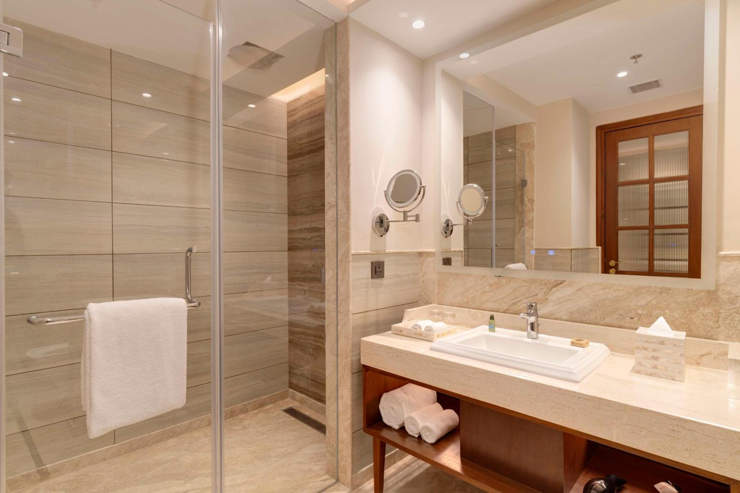 Collection Premium Room with High Tea and Room Upgrade (if available)