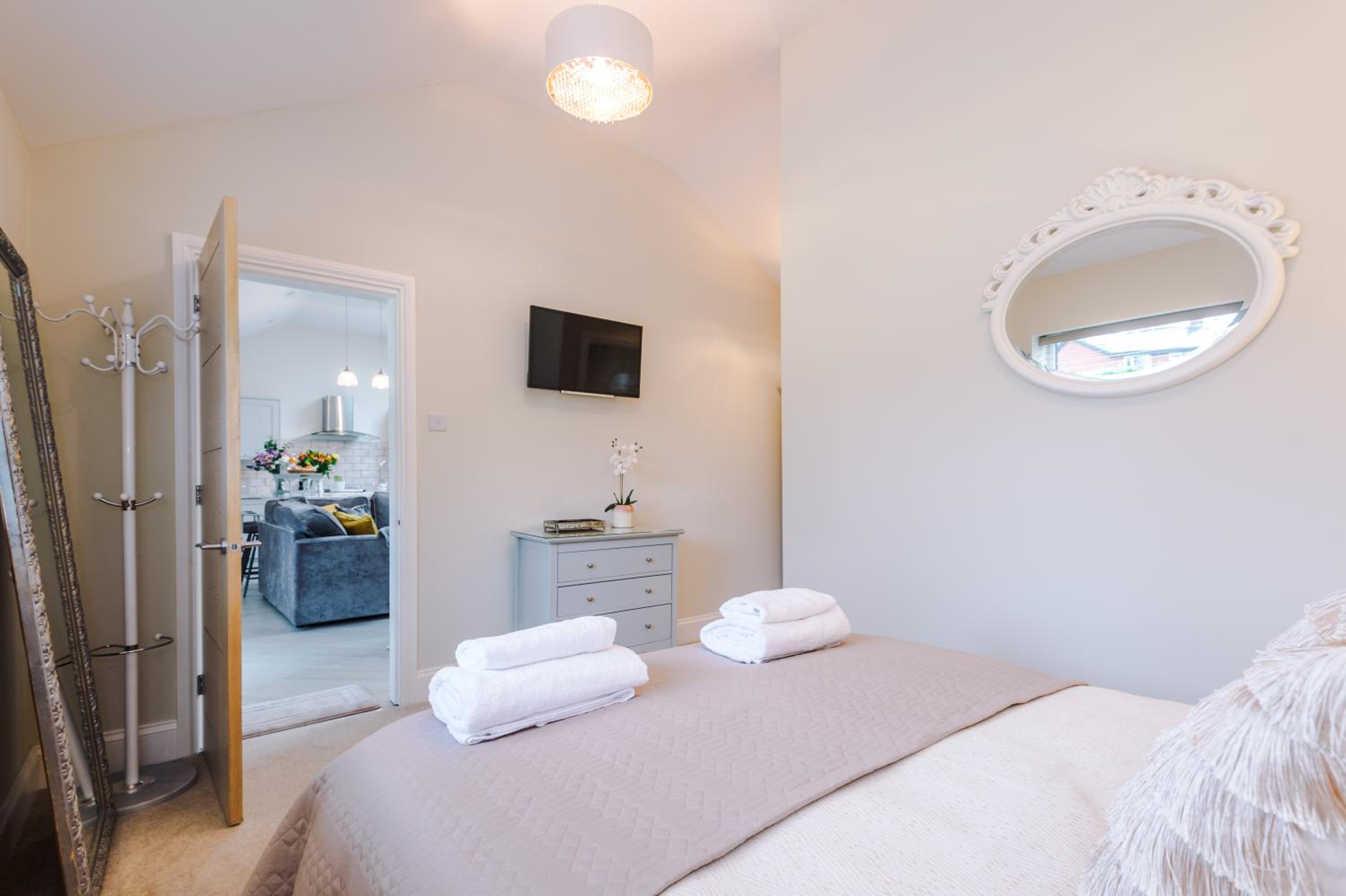 One-Bedroom House photo 1