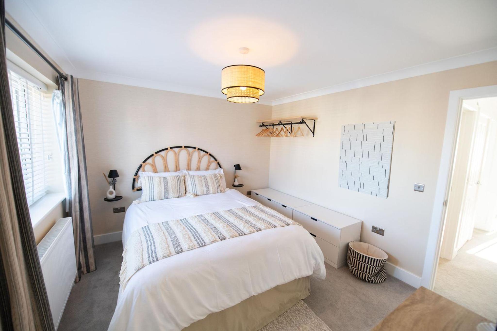 Three-Bedroom House photo 1