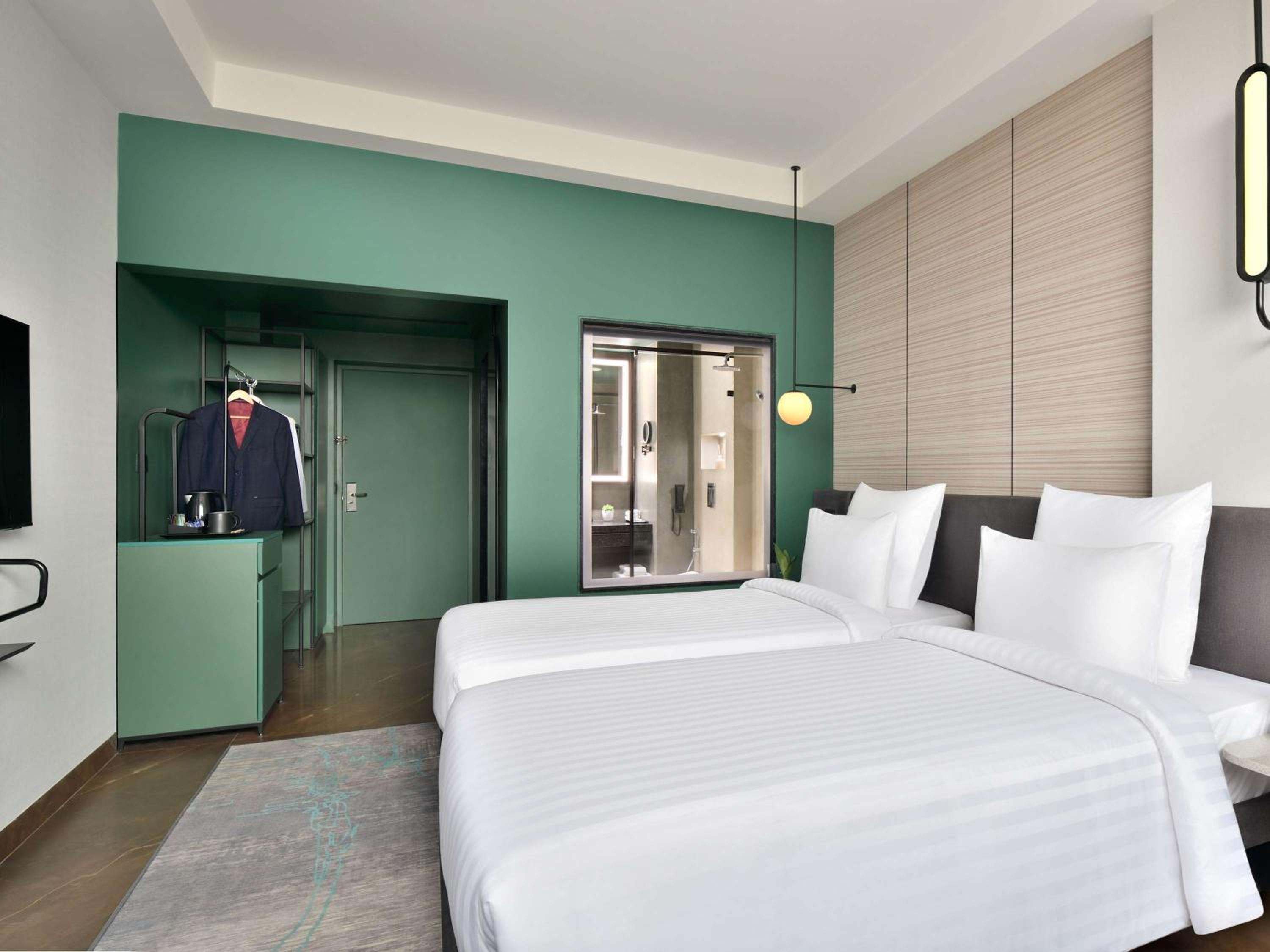 Superior Twin Room with Fort View: 10% Discount on Food & Beverage | 20% Discount on One Spa | Complimentary Welcome Drink | Happy Hours Offer - Buy 2 Get 1 Free on Alcoholic Beverages and Soft Beverages - Photo 1