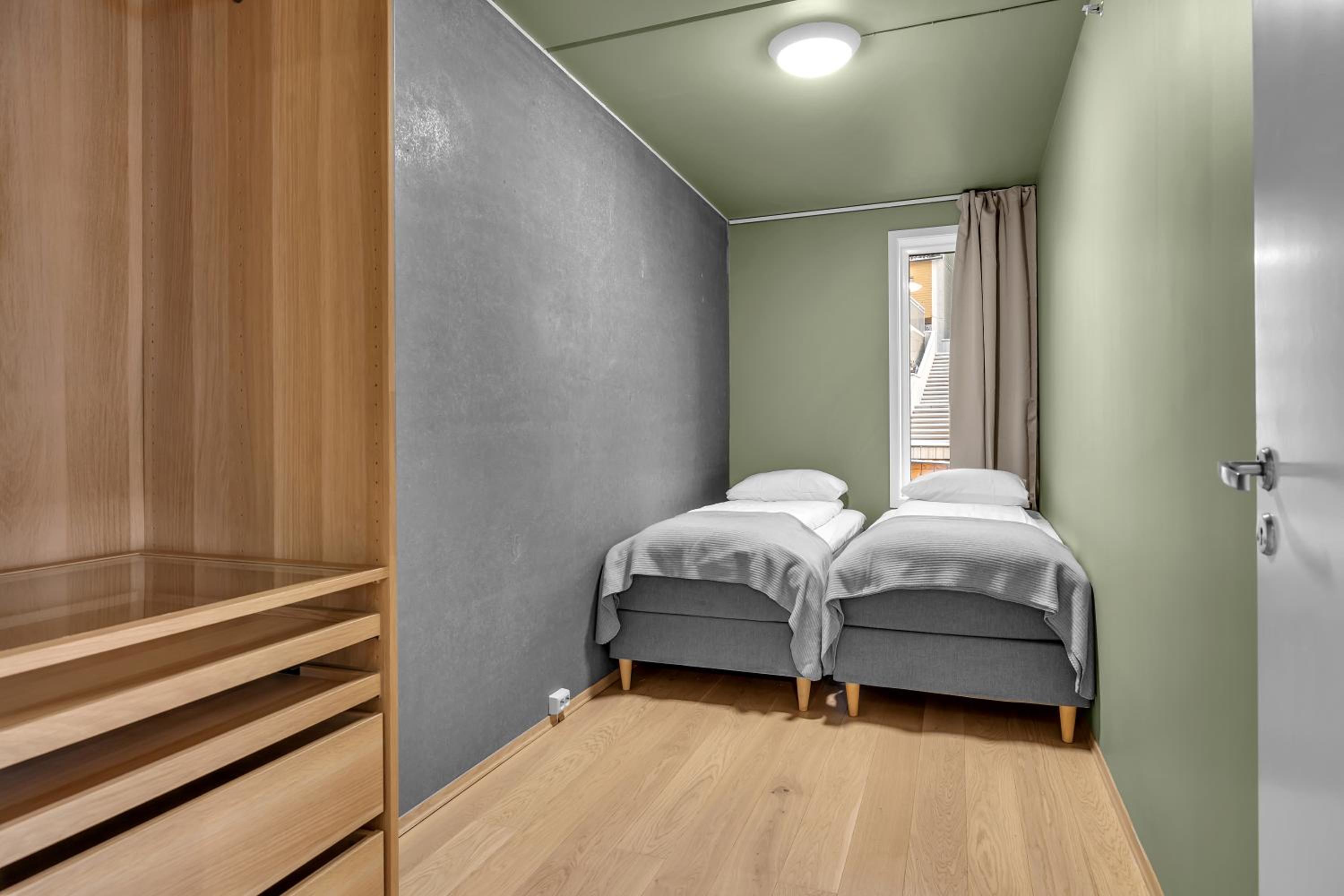 Apartment with Spa Bath - Photo 18