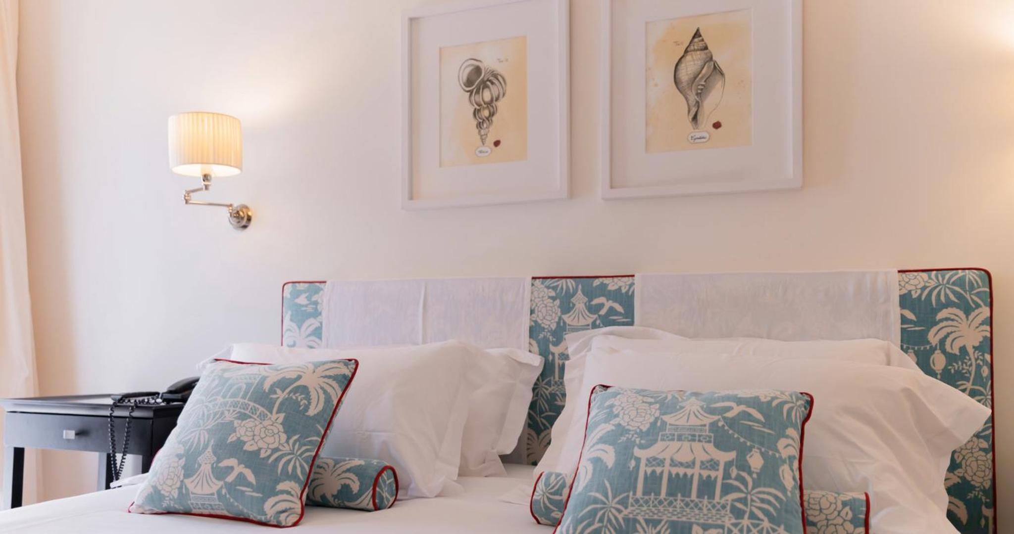 Standard Double Room - Photo 2