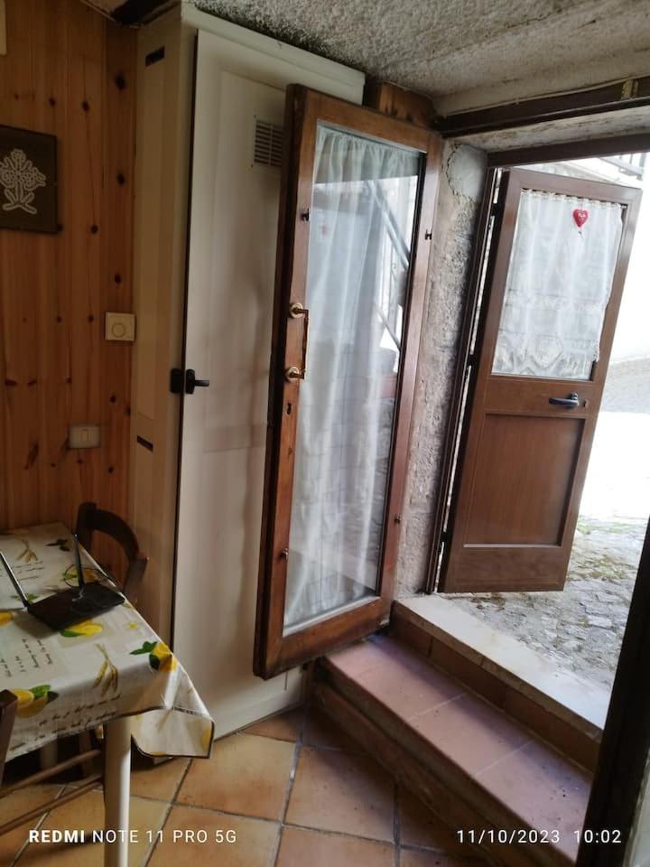One-Bedroom House photo 3