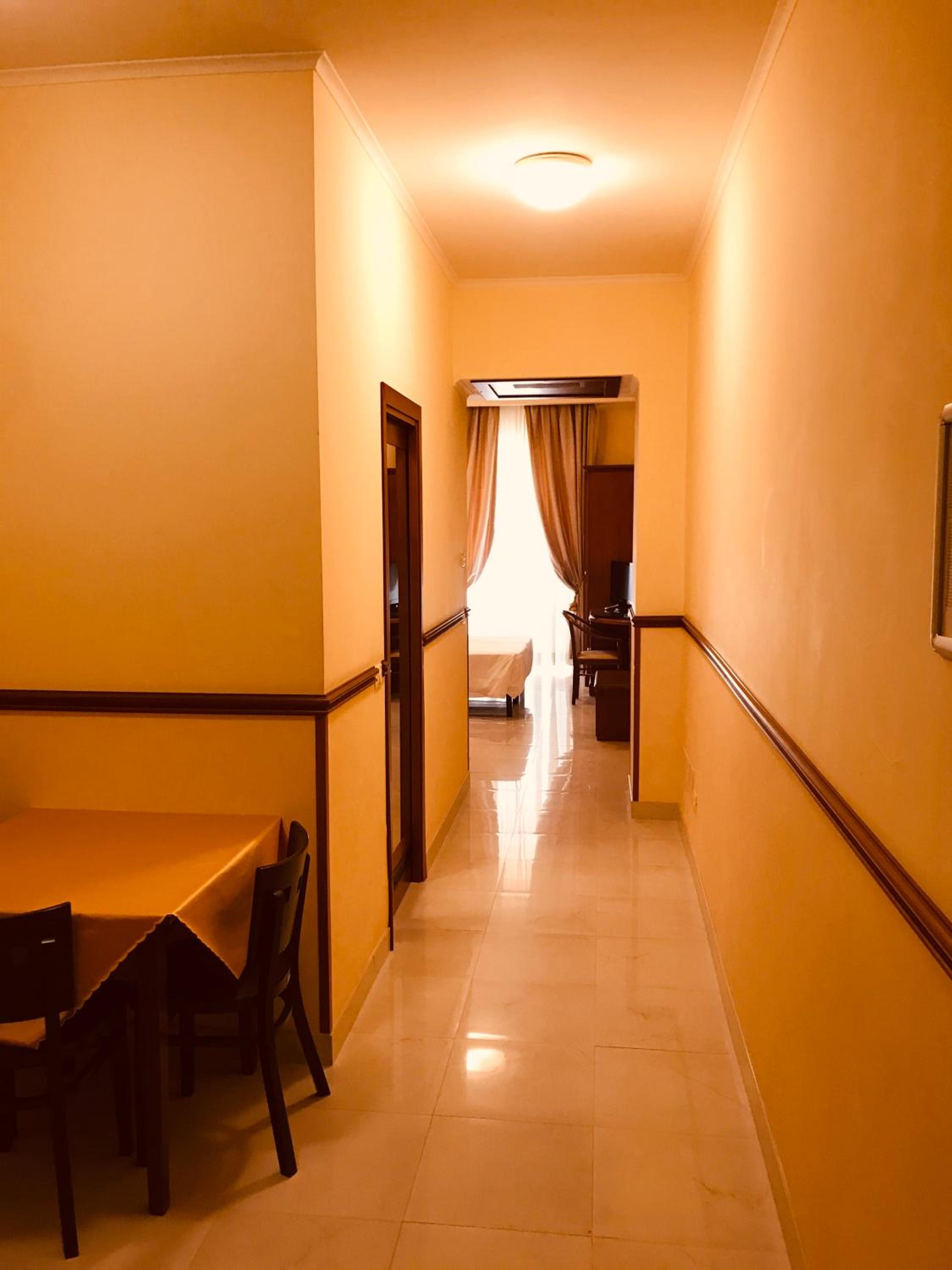 Two-Bedroom Apartment thumbnail 5