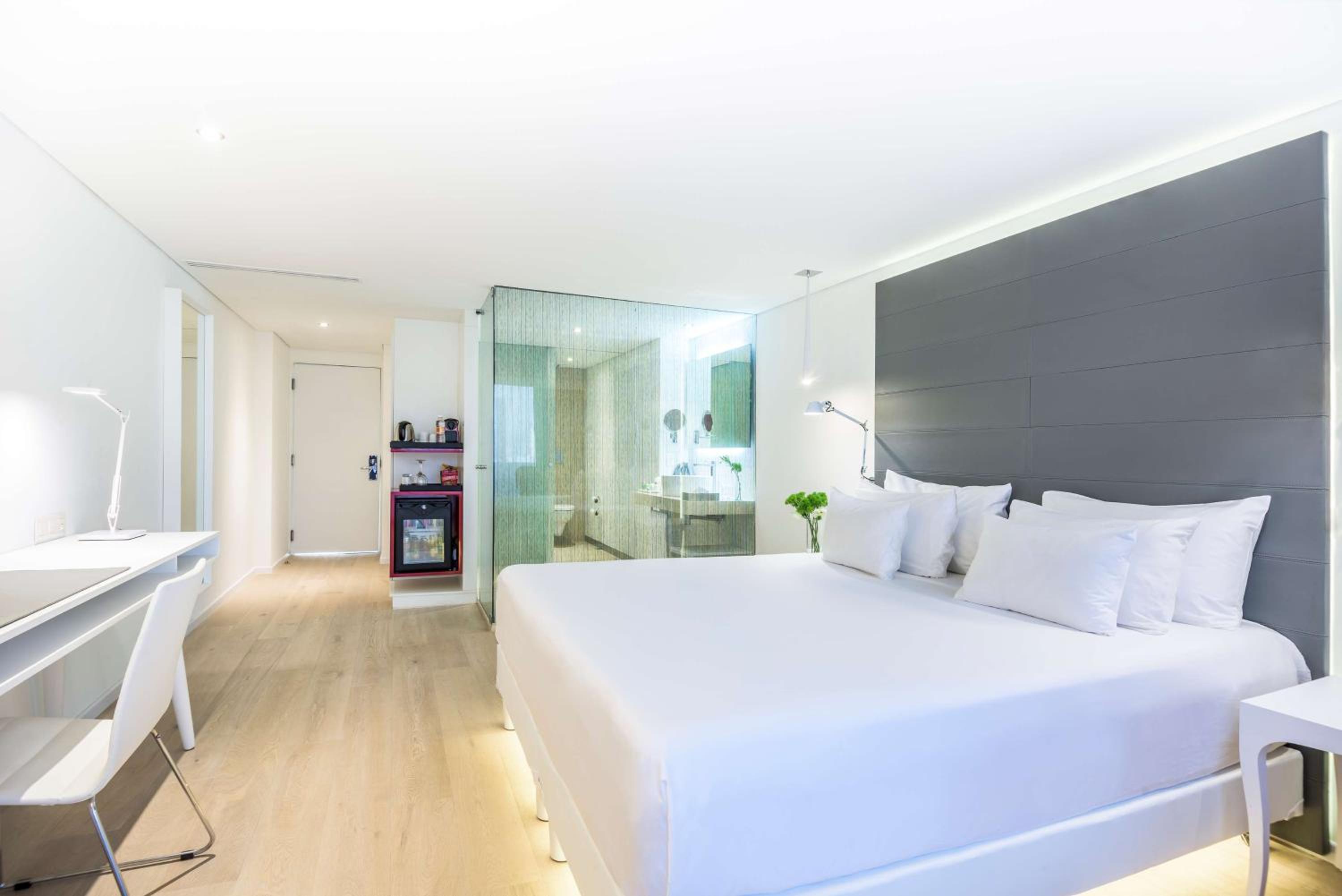 Premium Double Room With Balcony