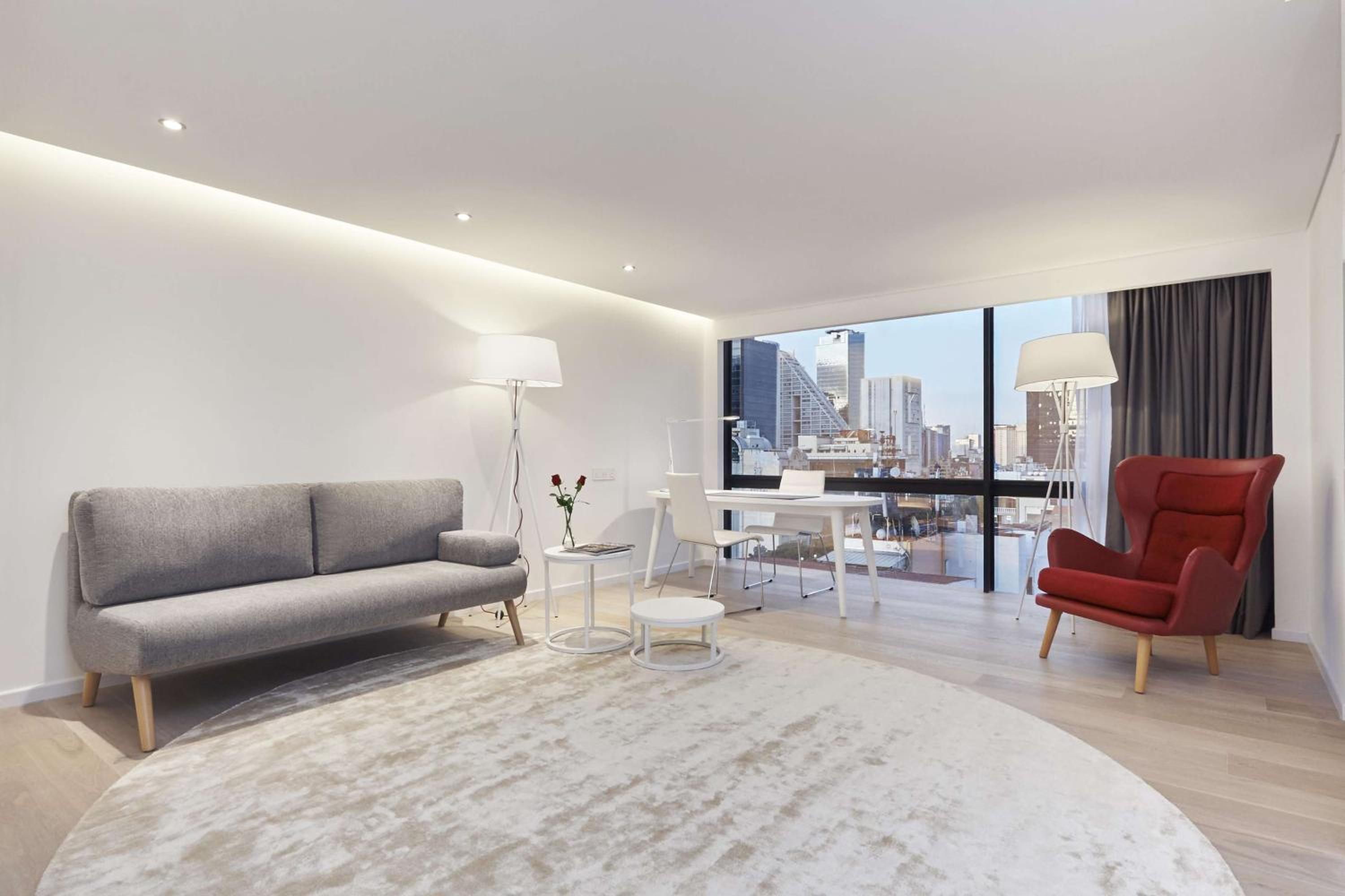 Suite with View and Terrace - Photo 6