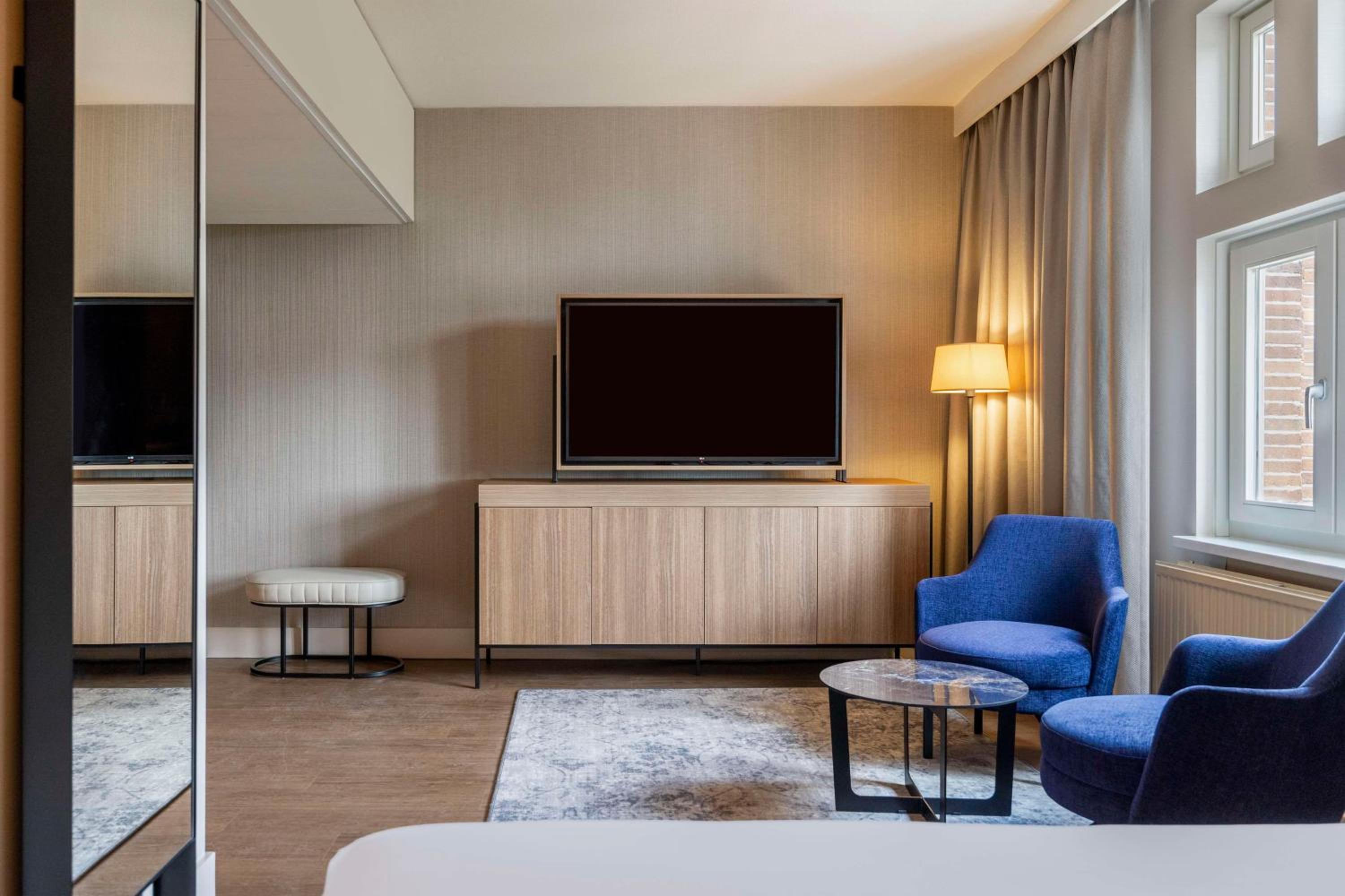 Superior Double or Twin Room with Extra Bed (3 Adults) photo 2