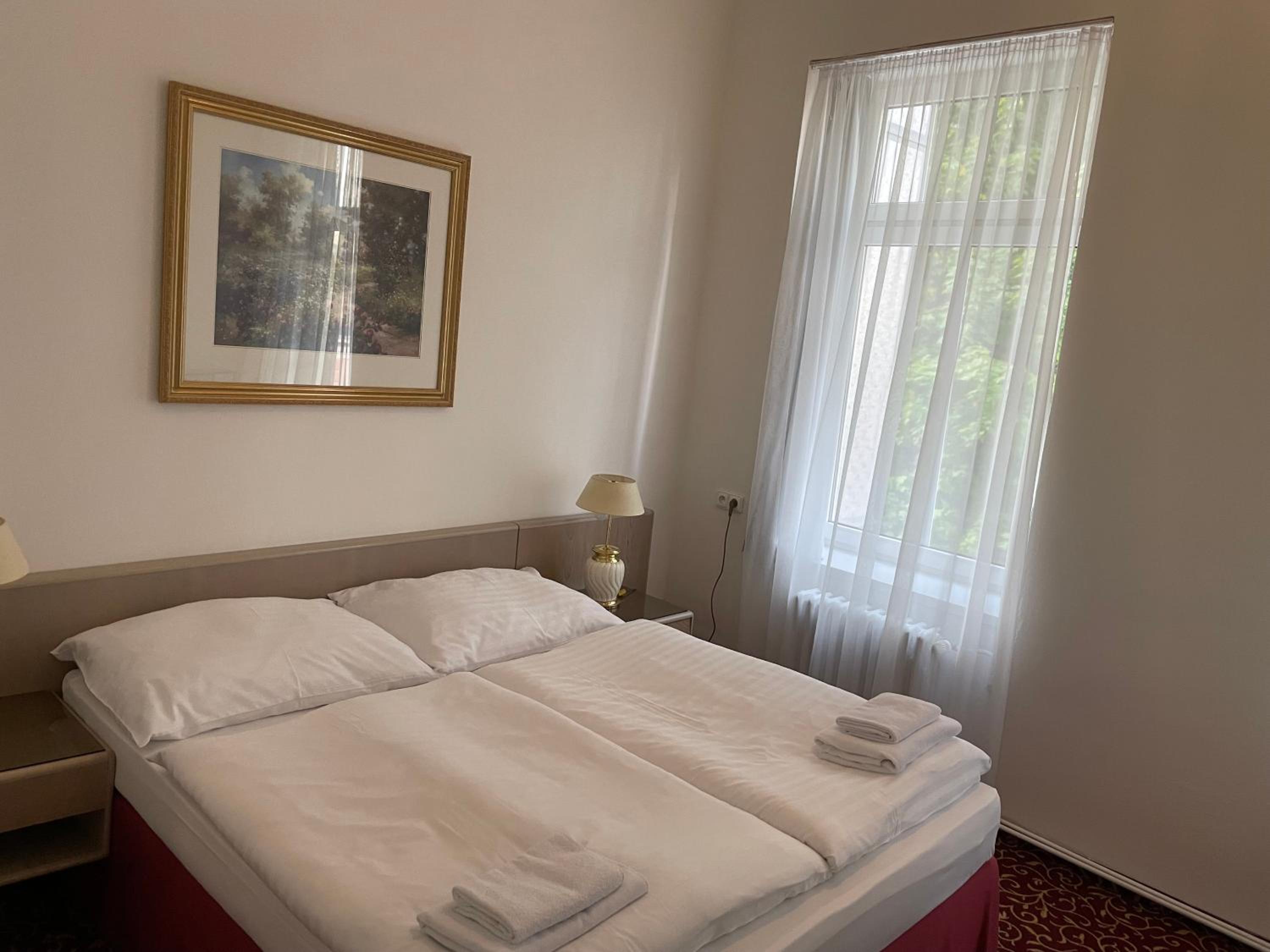 Standard Double Room with Courtyard View photo 1