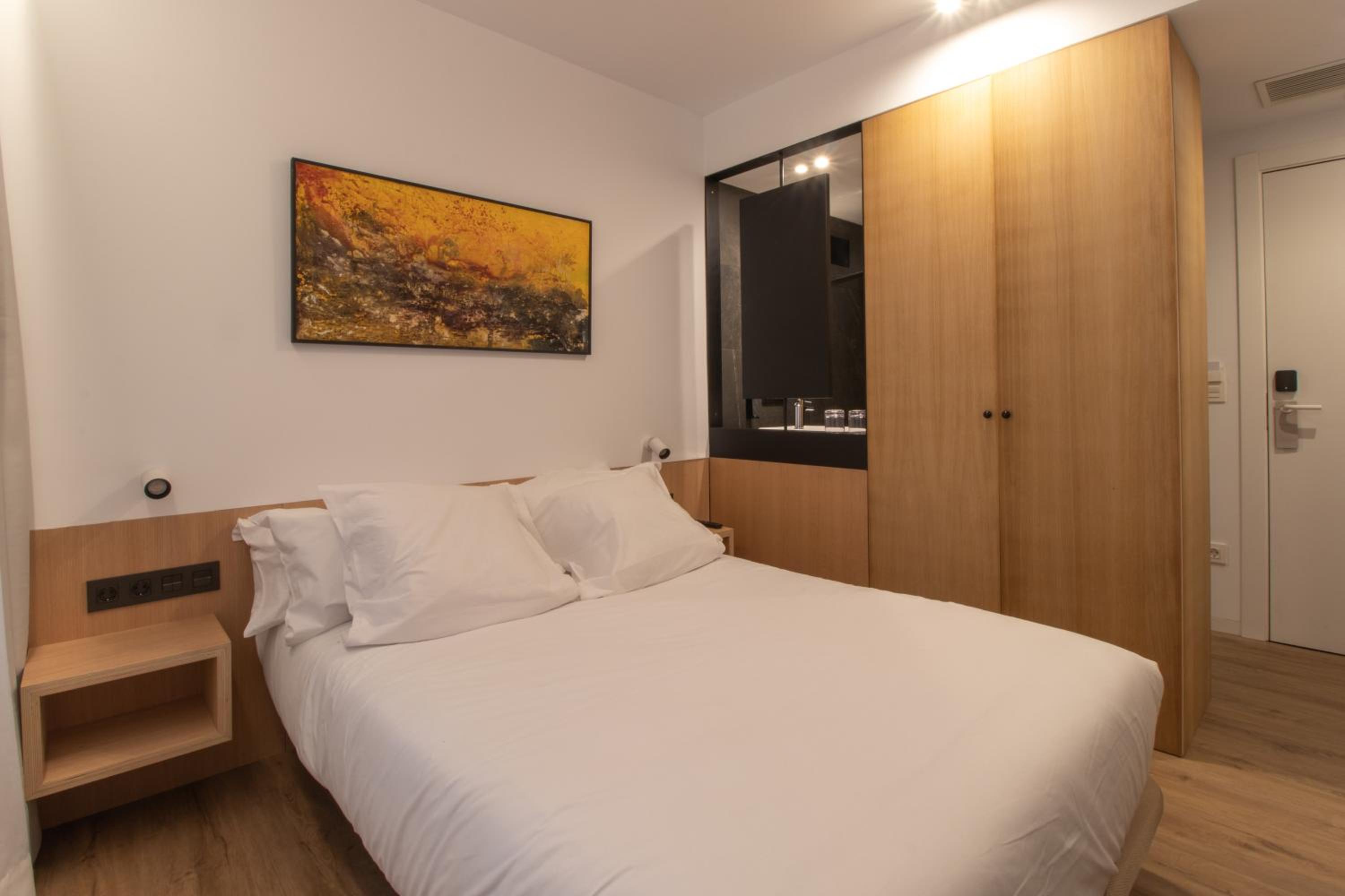Single Room photo 3