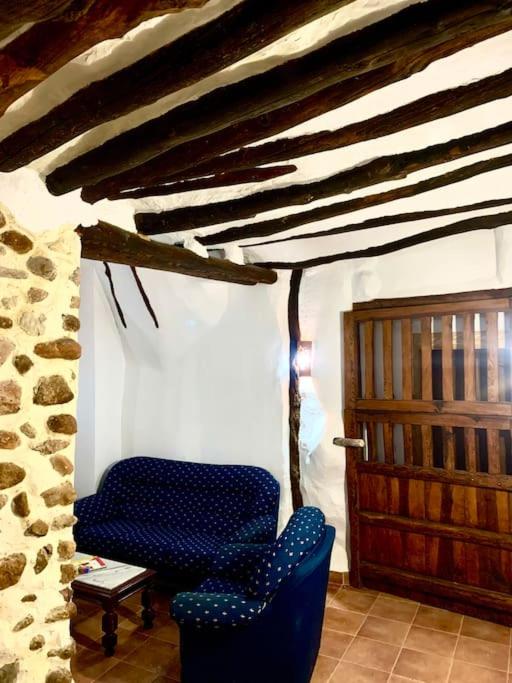 Casa de cuatro habitaciones