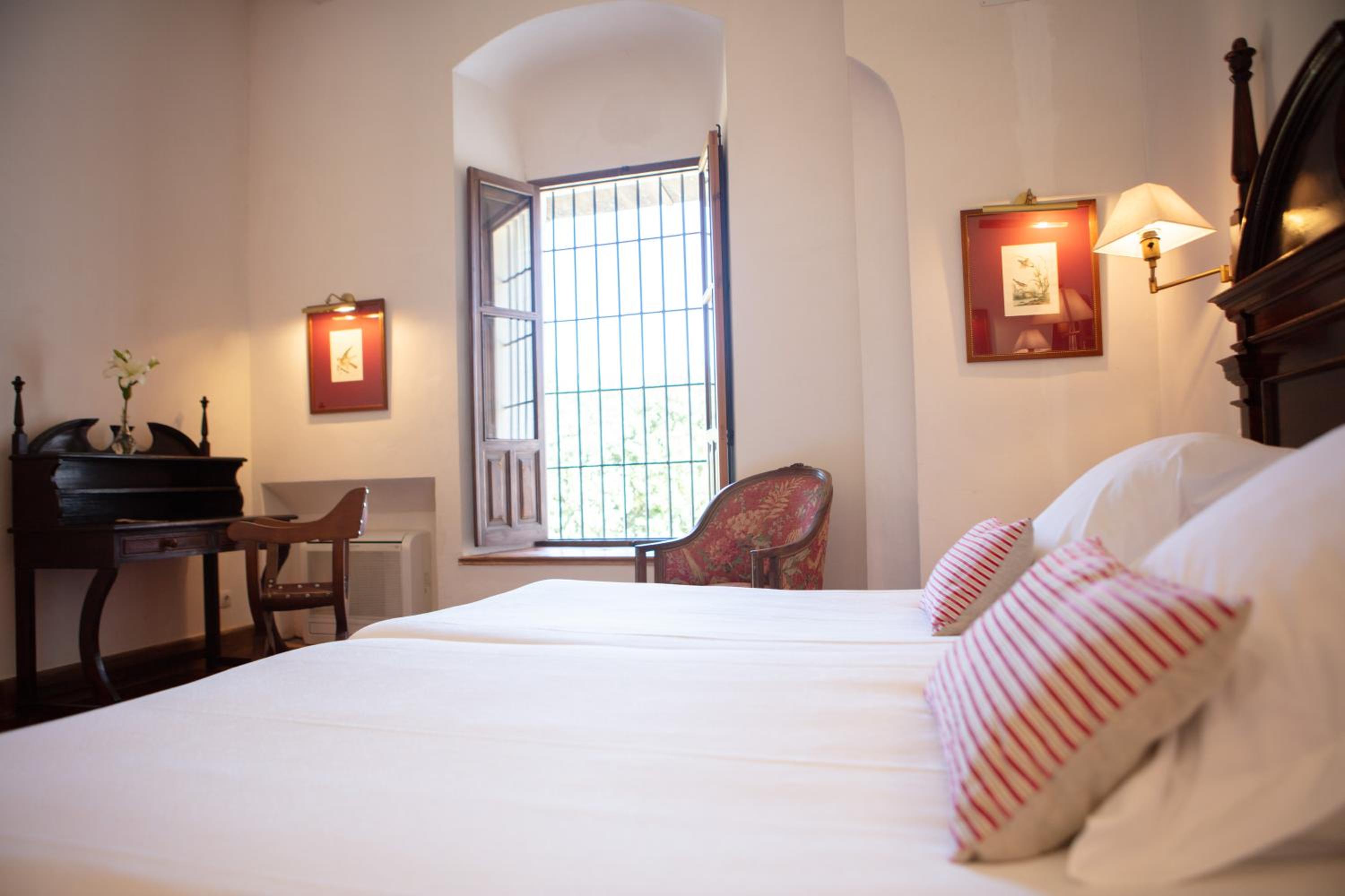 Superior Double Room - Photo 7