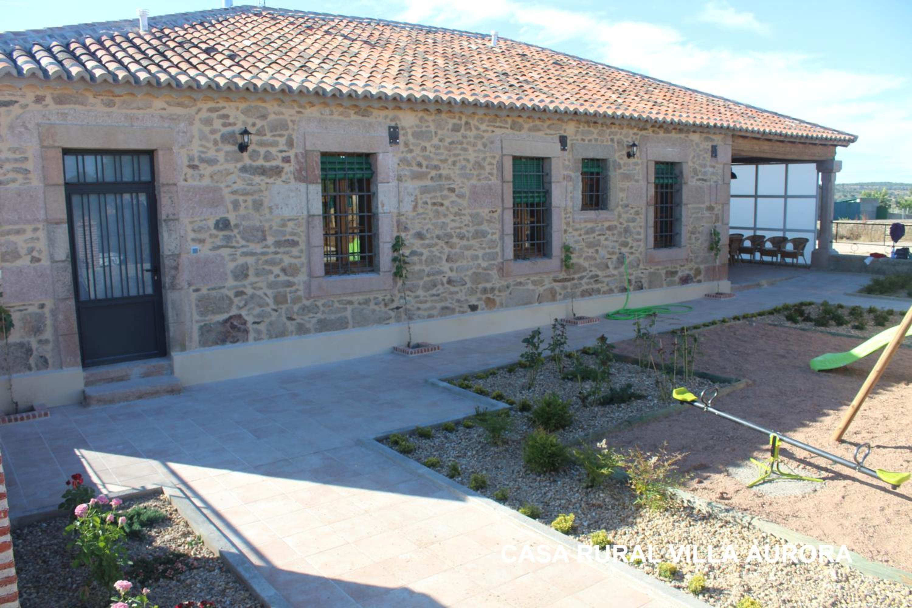 Casa de cinco habitaciones