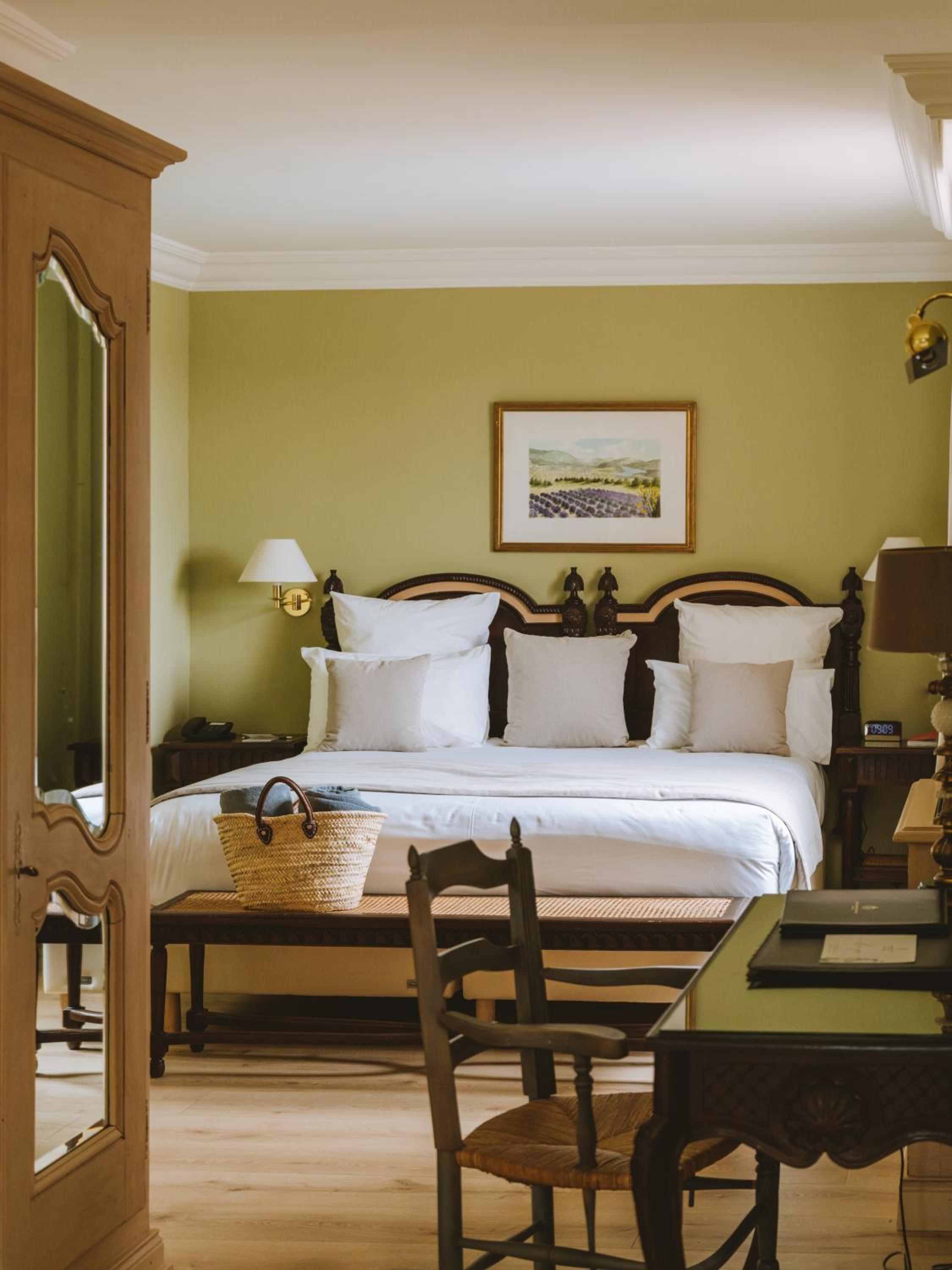 Garrigue Room photo 2
