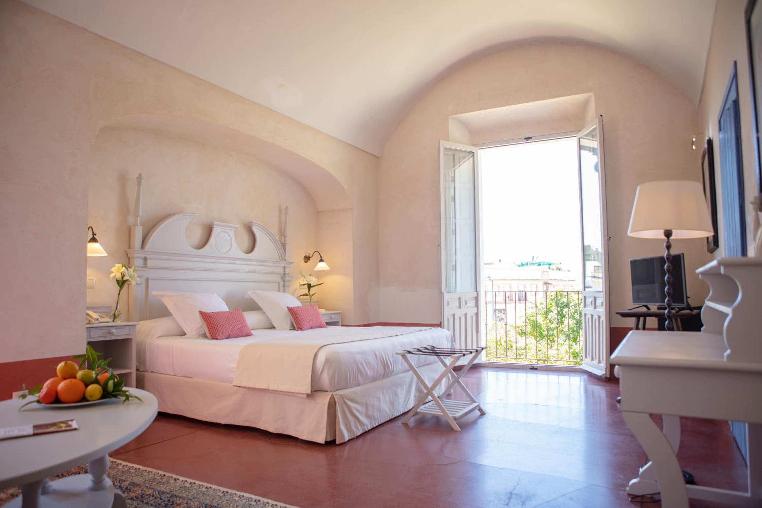 Junior Suite - Photo 1