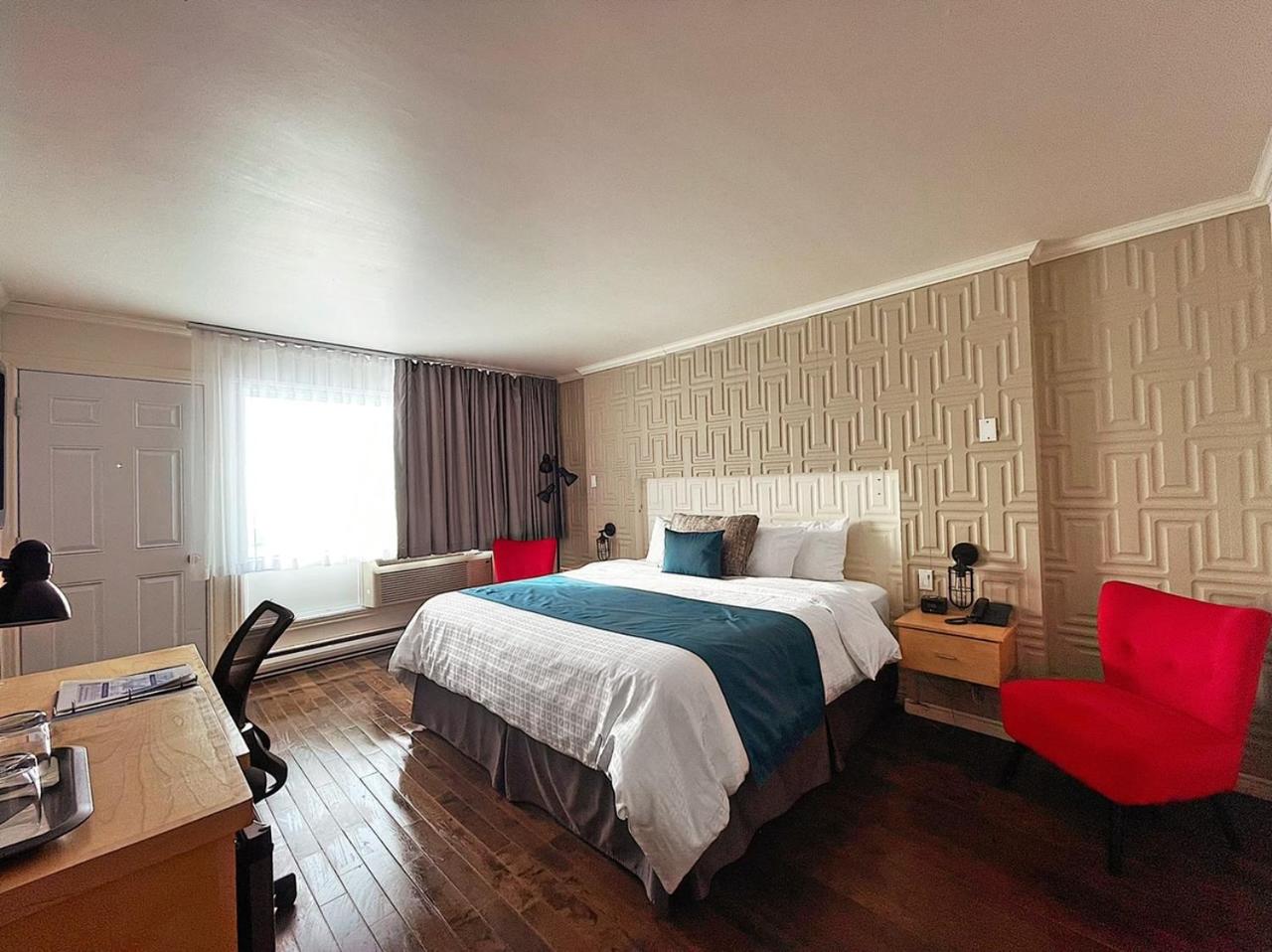 Standard King Room