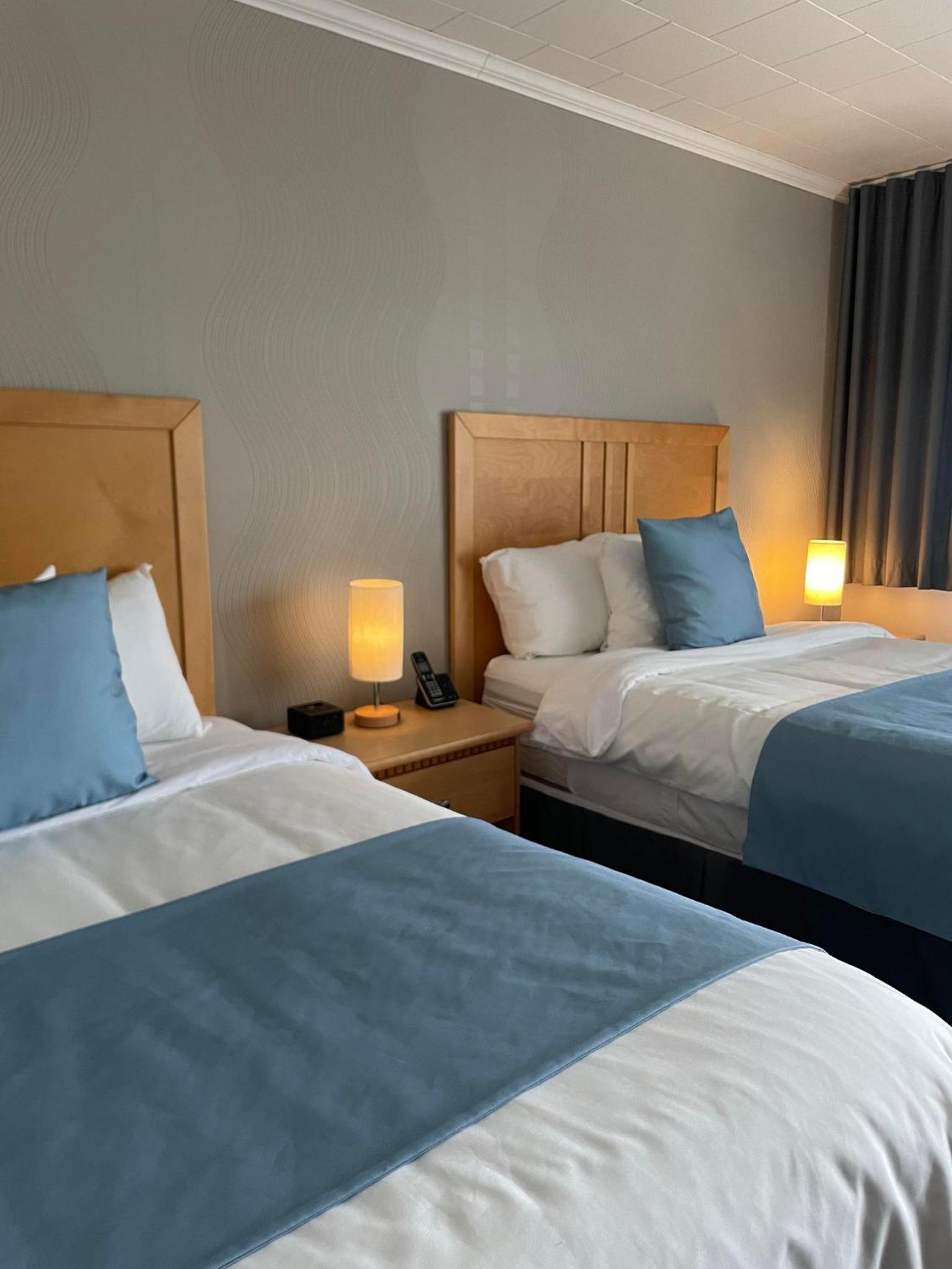 Double Room with Pool View