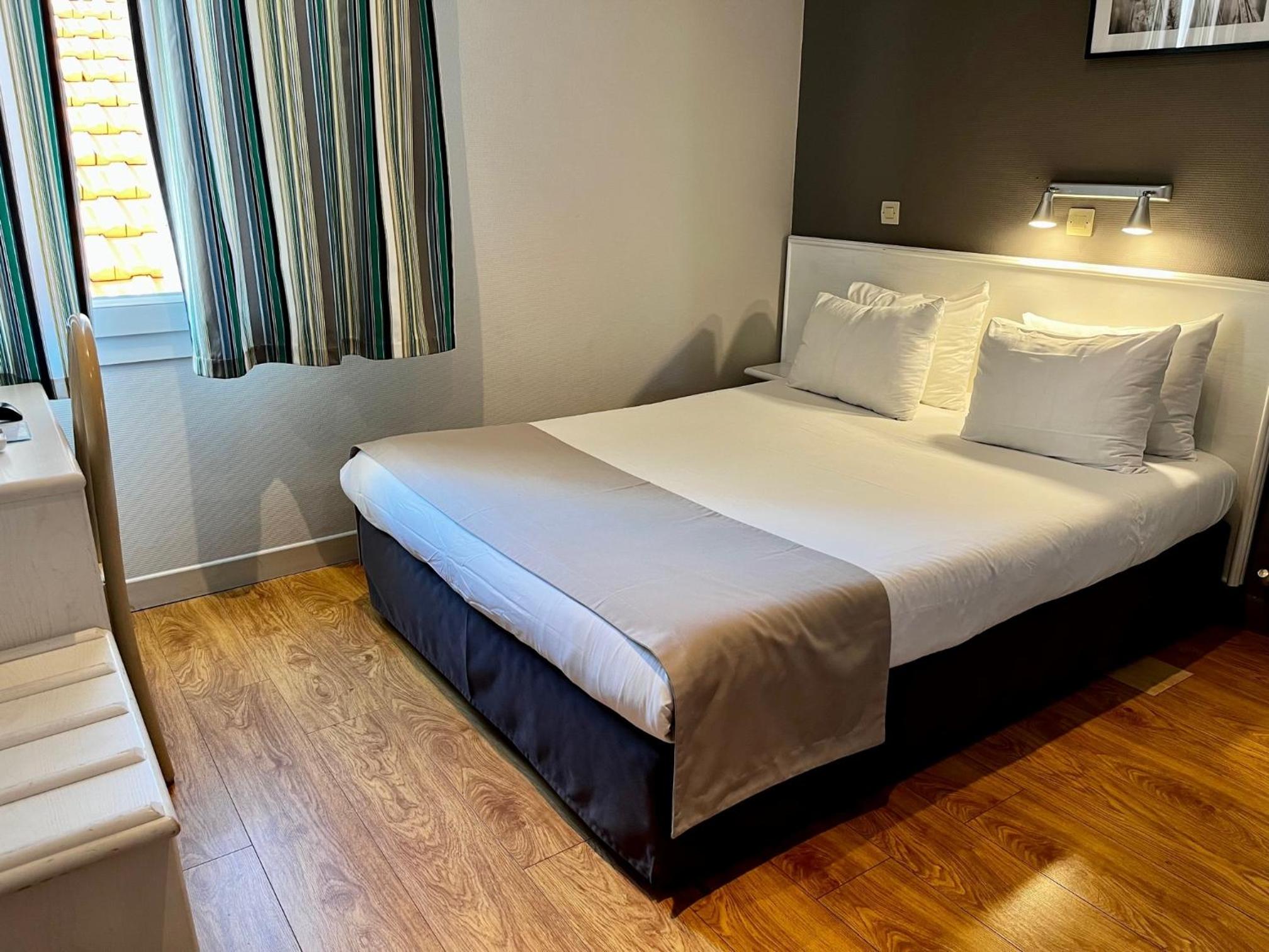 Single Room photo 3