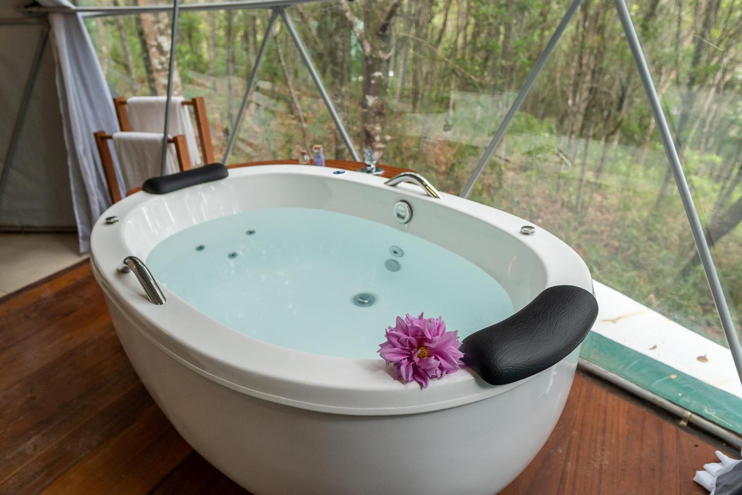 King Room with Spa Bath photo 3