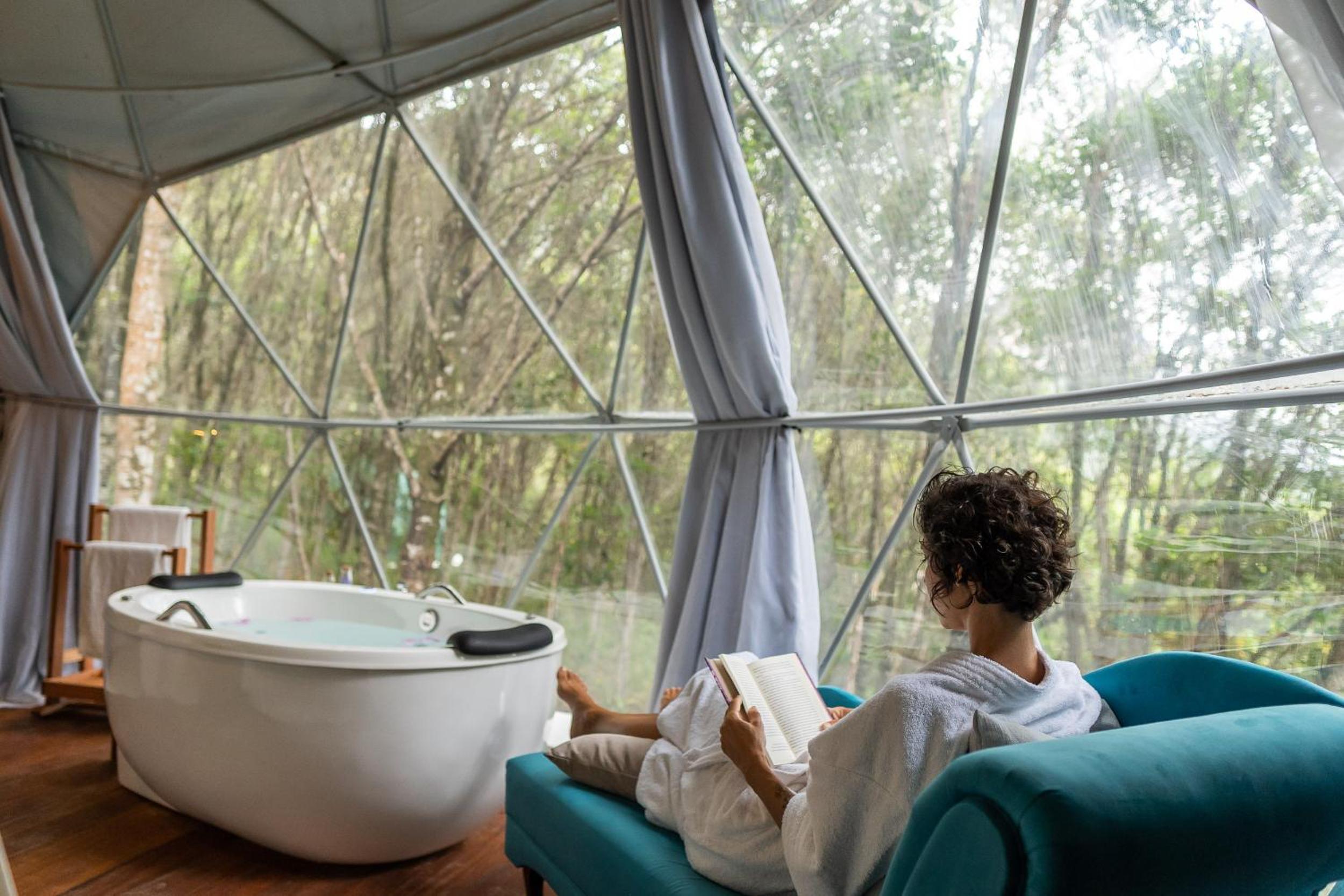 King Room with Spa Bath photo 2