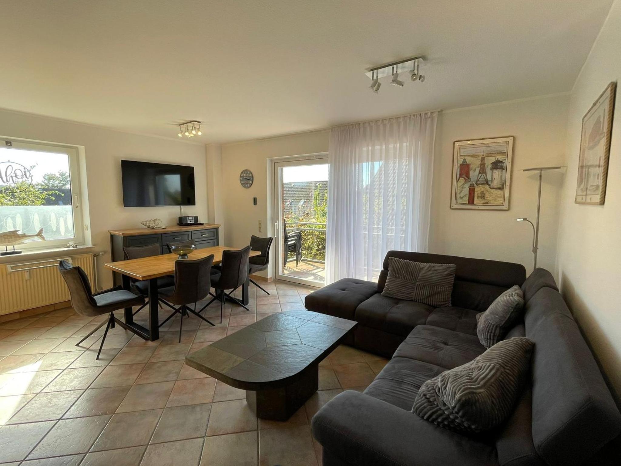 Apartment With Balcony photo 1