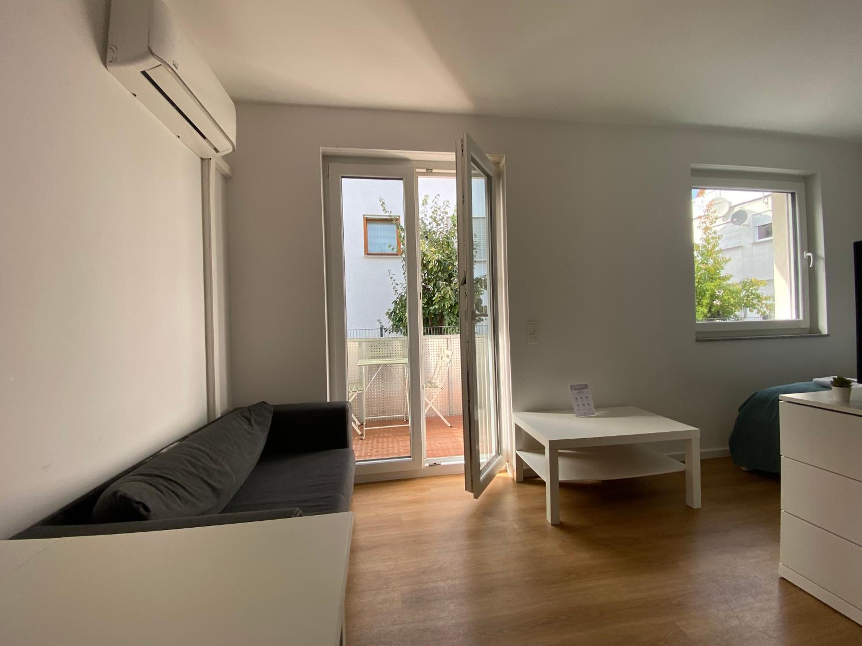 Apartment with Balcony photo 1