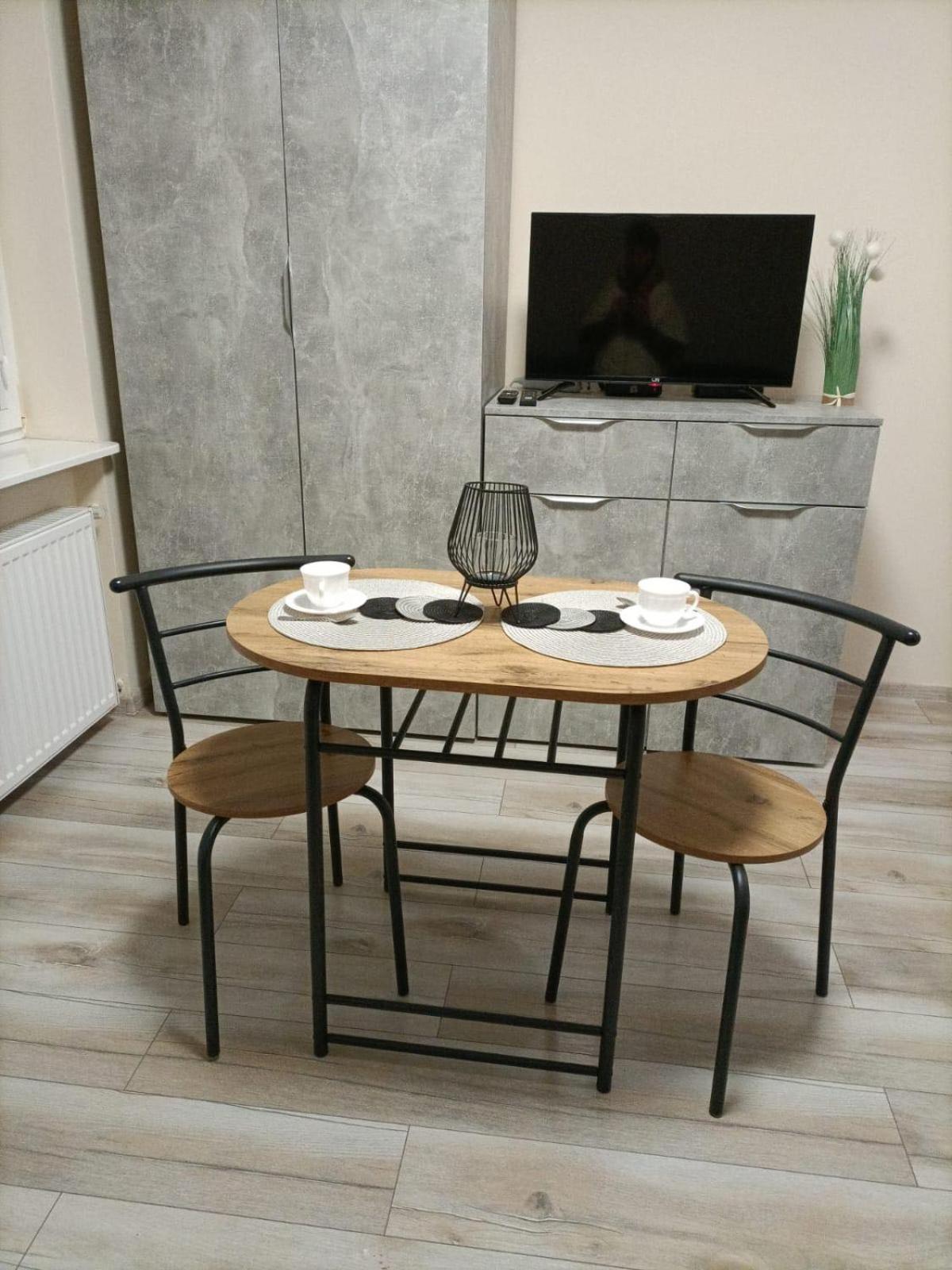 One-Bedroom Apartment - Photo 10