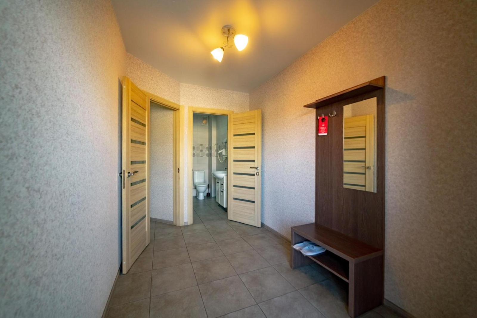 Triple Room with Pool View photo 2