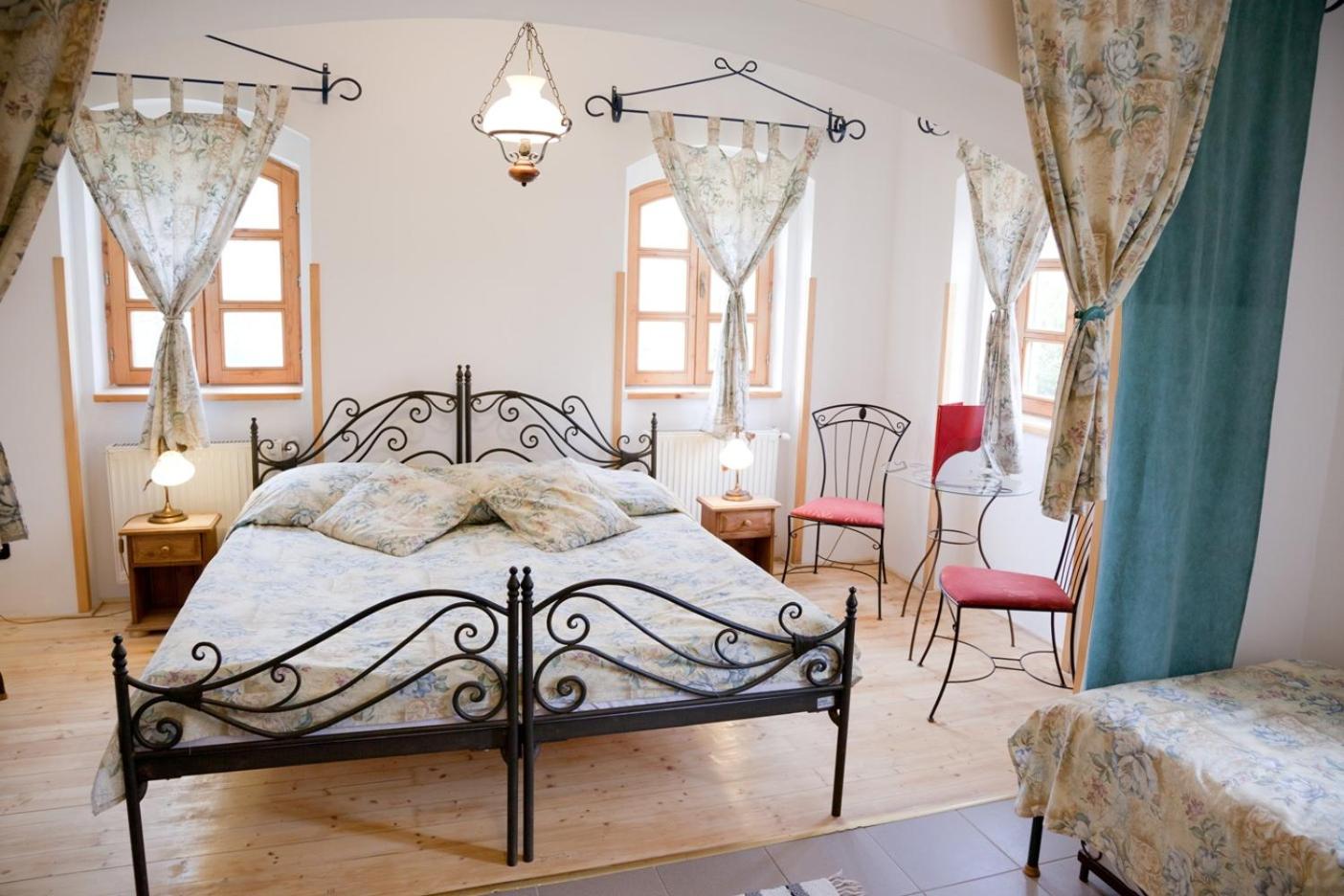 Comfort Double or Twin Room photo 1
