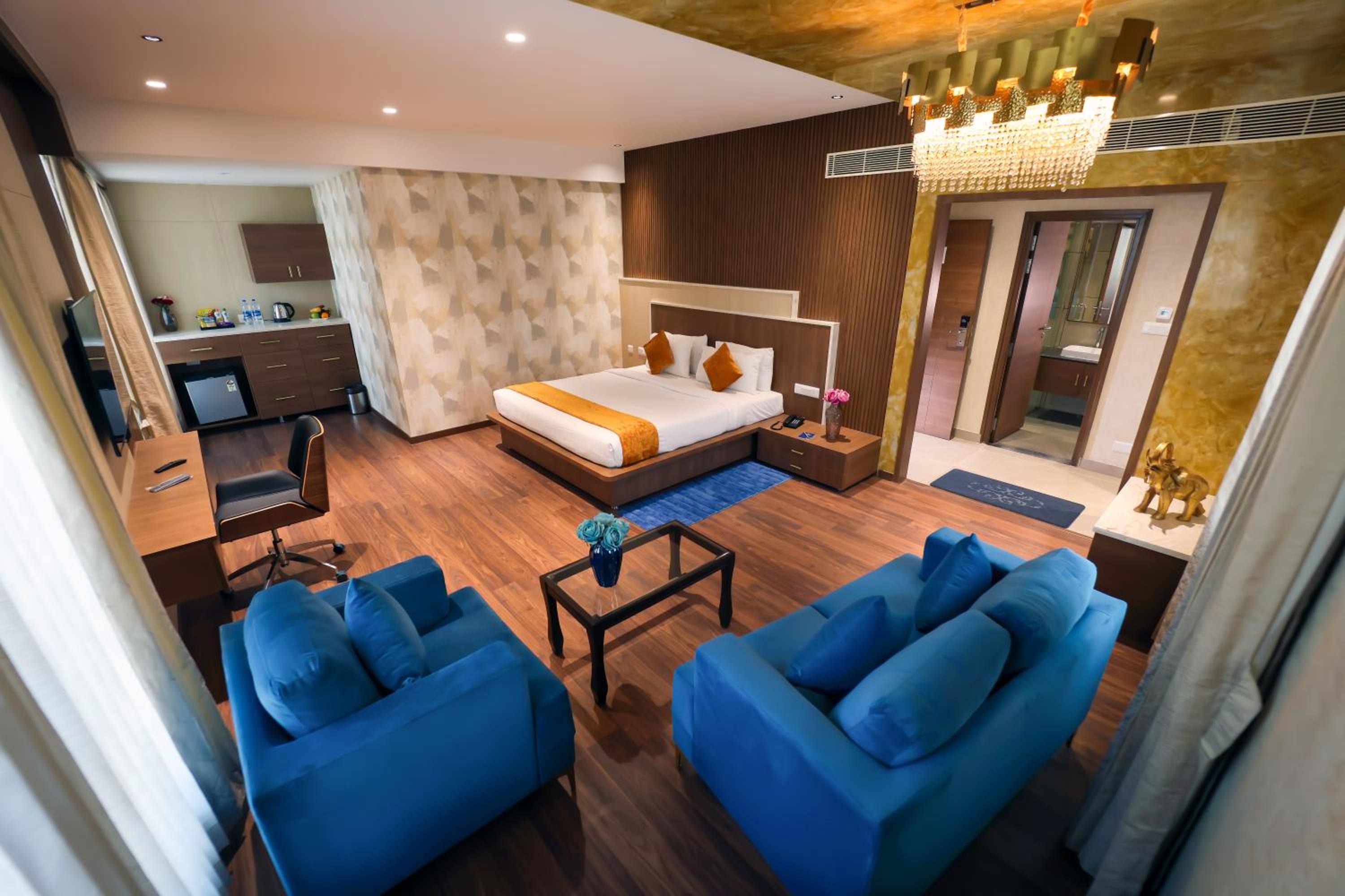 King Studio with Sofa Bed photo 1