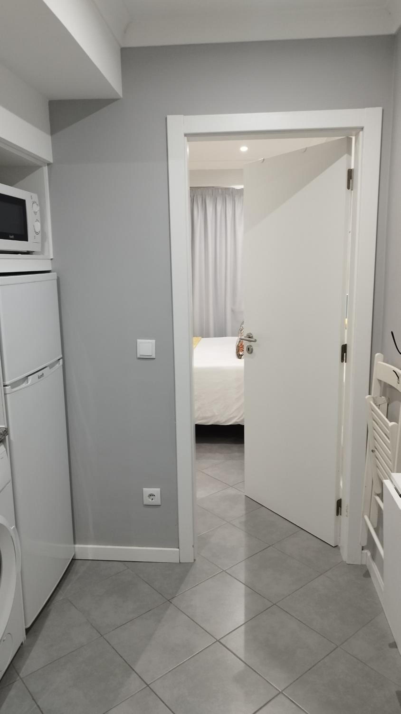 One-Bedroom Apartment - Photo 15