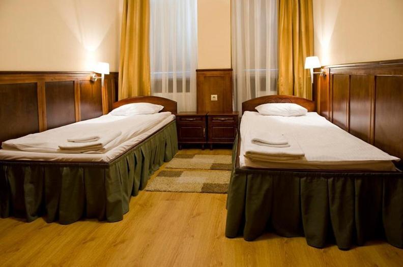 Standard Twin Room photo 2