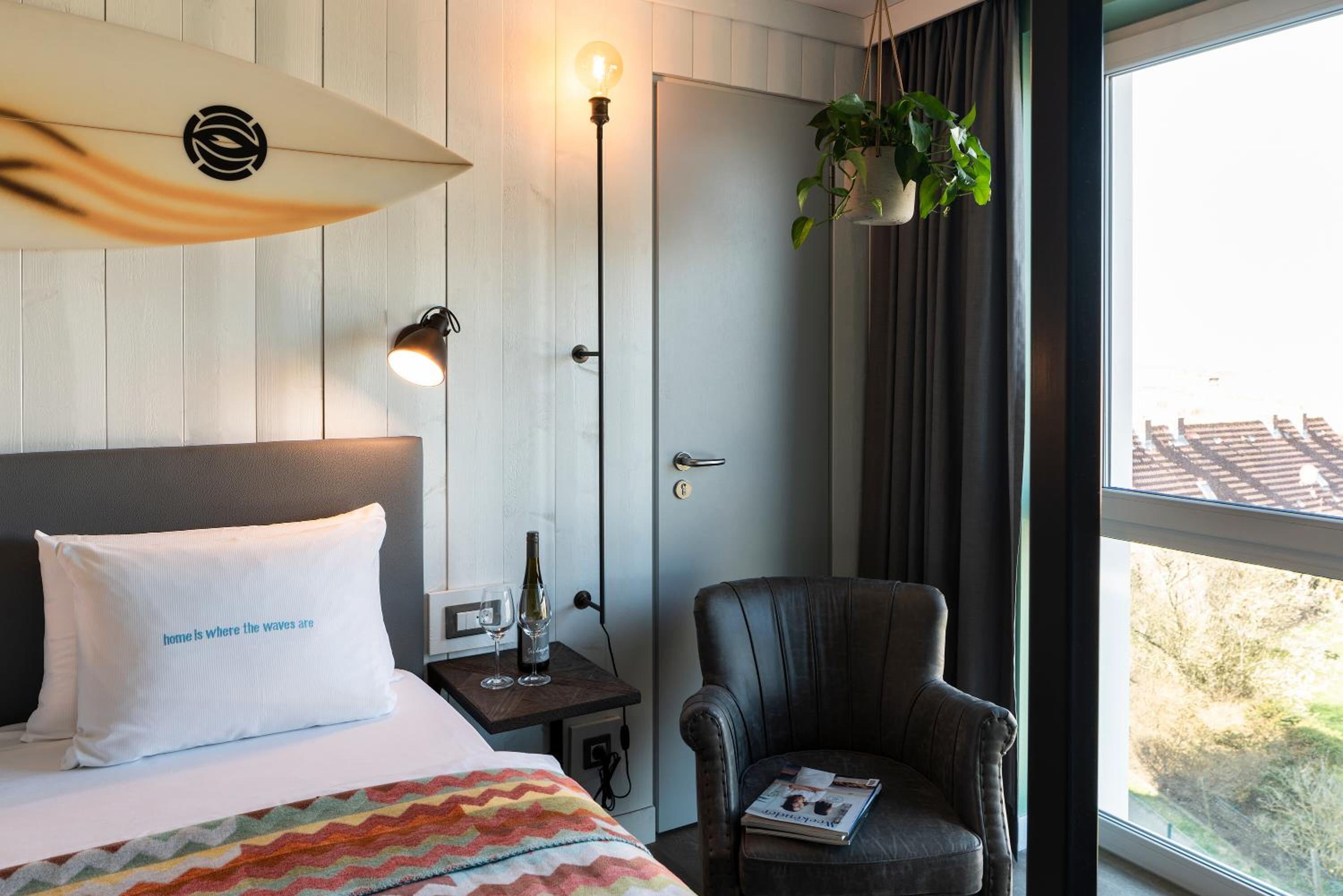Superior Double Room mit Strandblick thumbnail 5