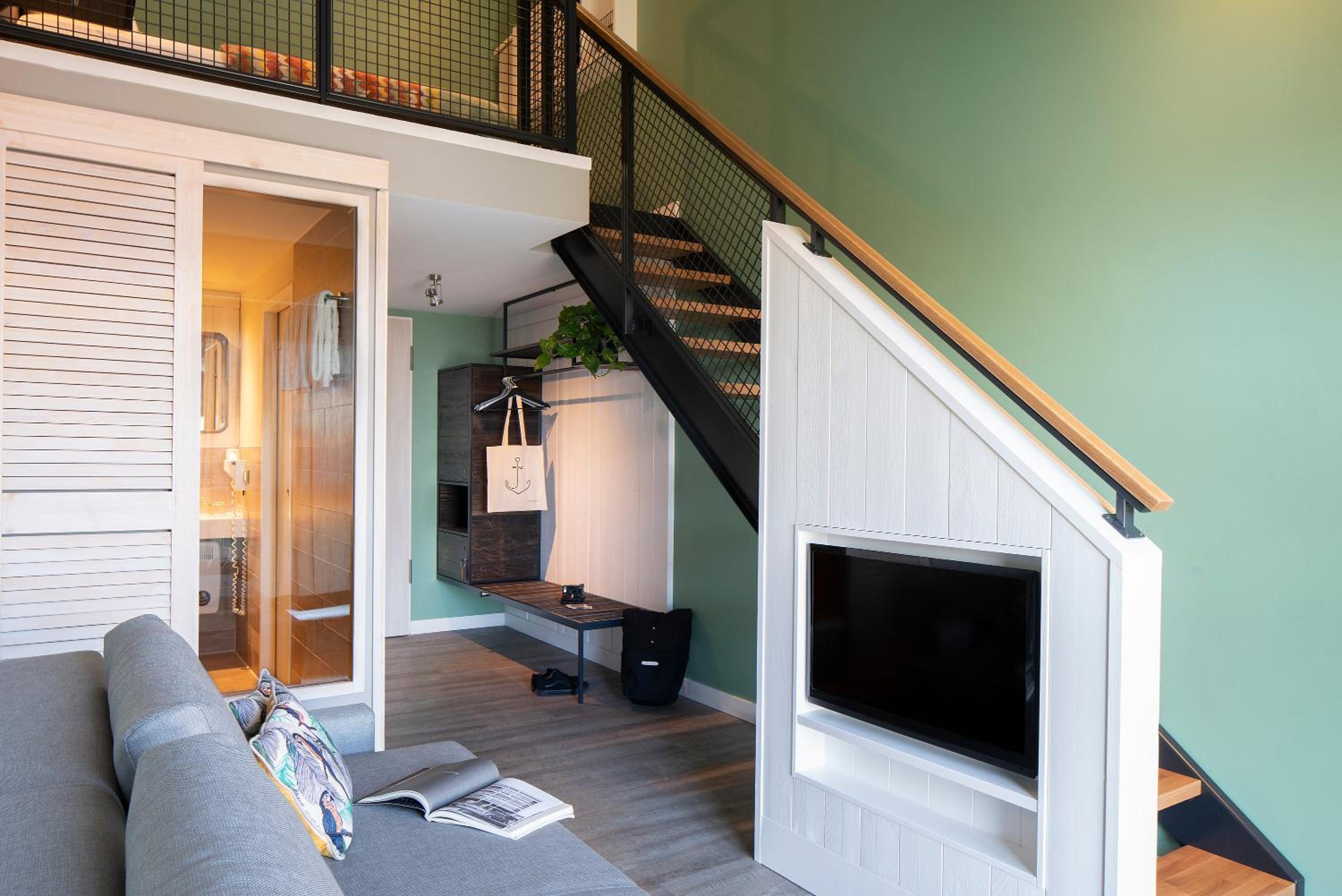 Loft thumbnail 5