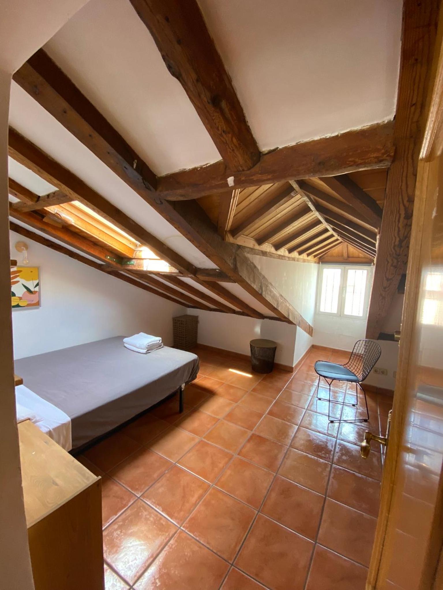 Habitación Doble Estándar con Baño Compartido