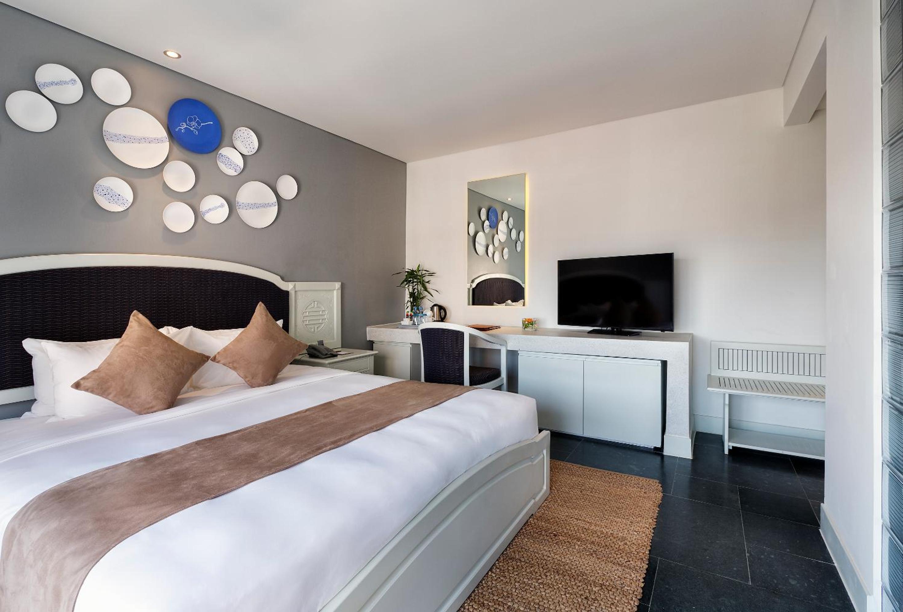 Deluxe Double or Twin Room - Photo 5