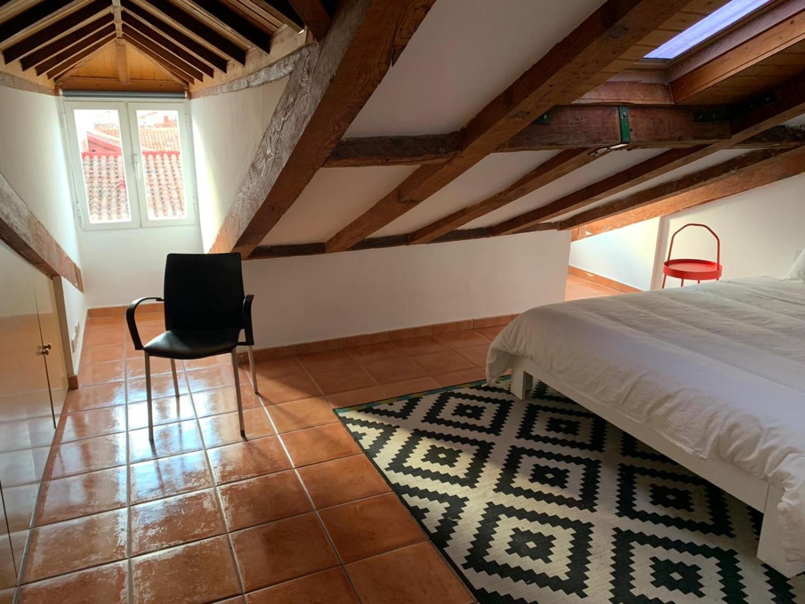 Habitación doble con baño compartido