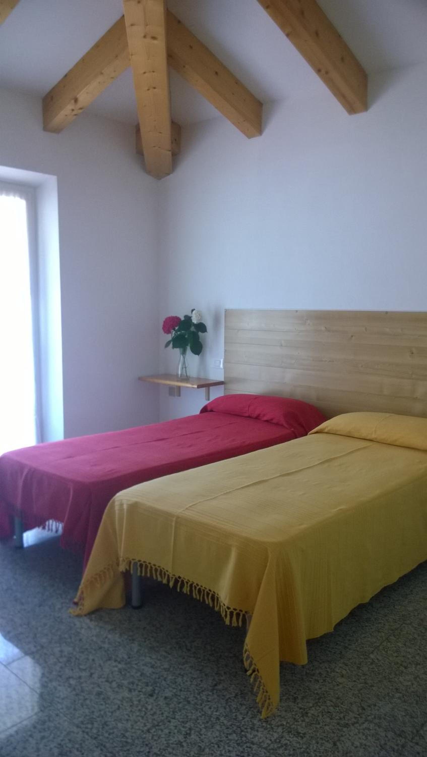 Apartment with Mountain View photo 3