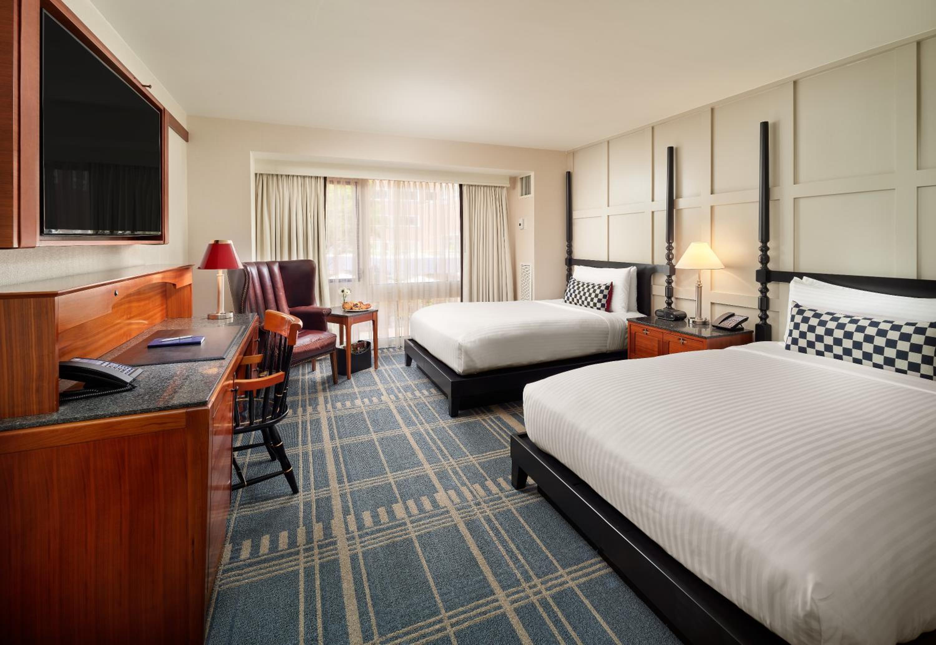 Deluxe Double or Twin Room
