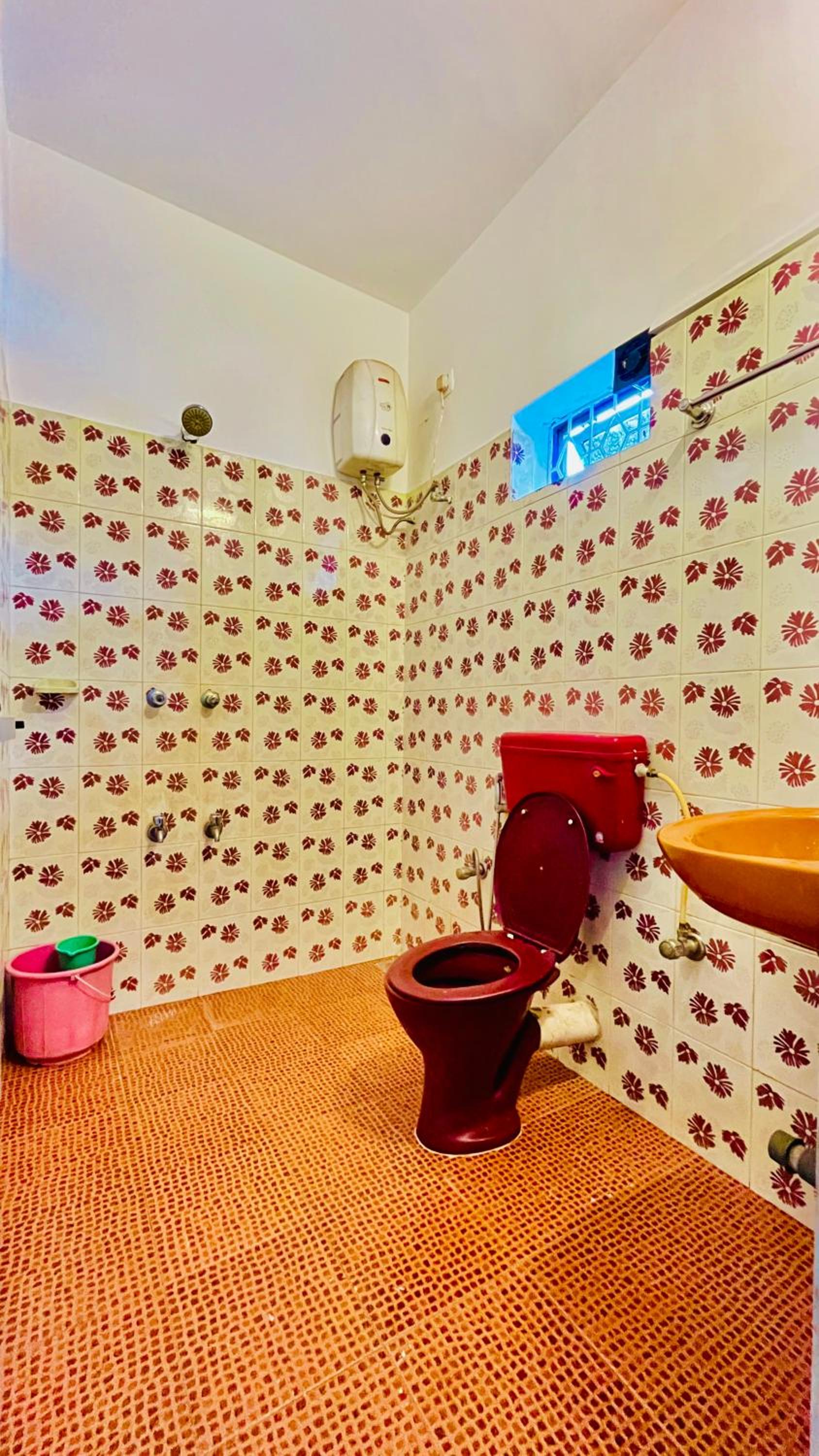 Deluxe Double Room with Shower photo 2