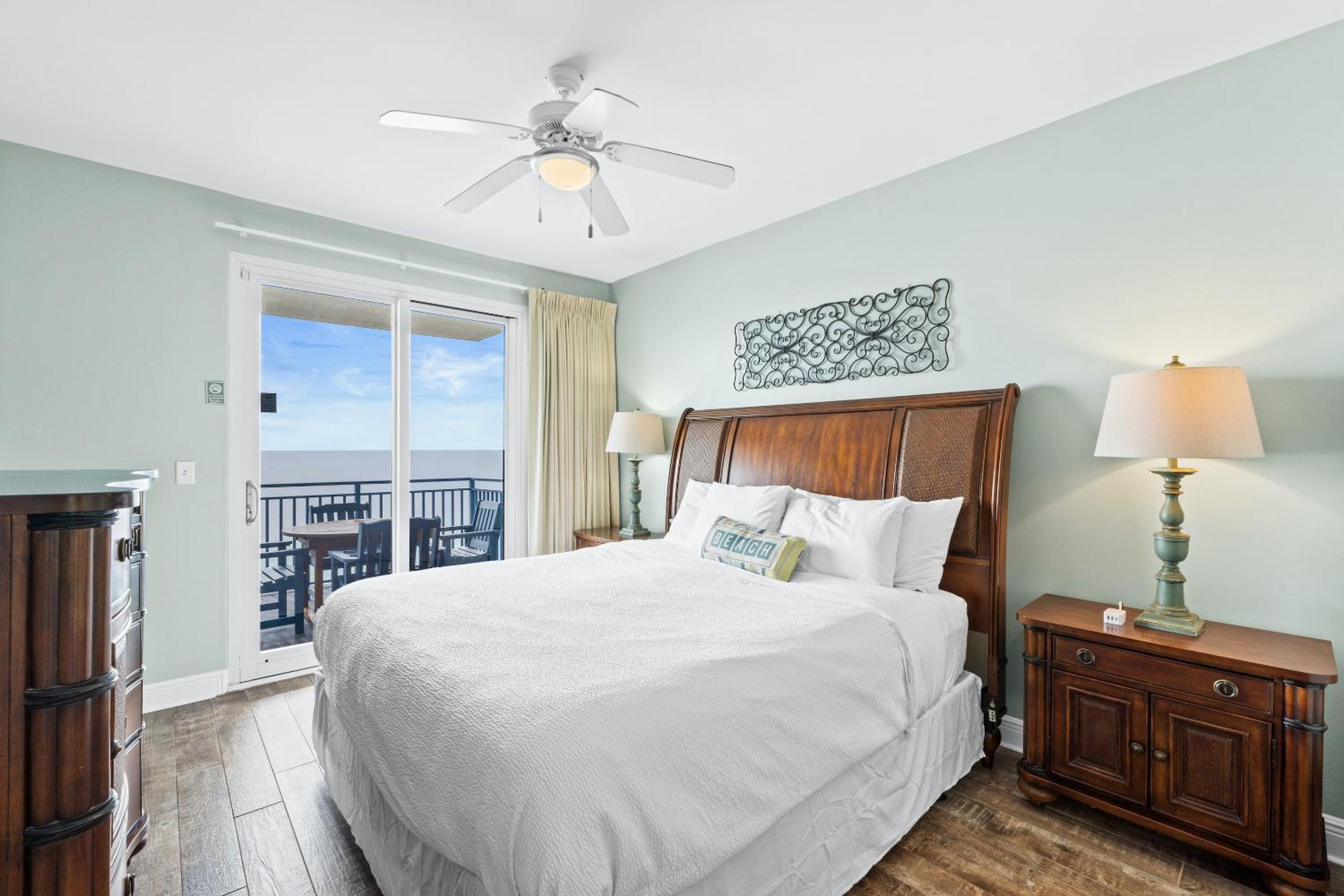 Apartment with Sea View photo 3
