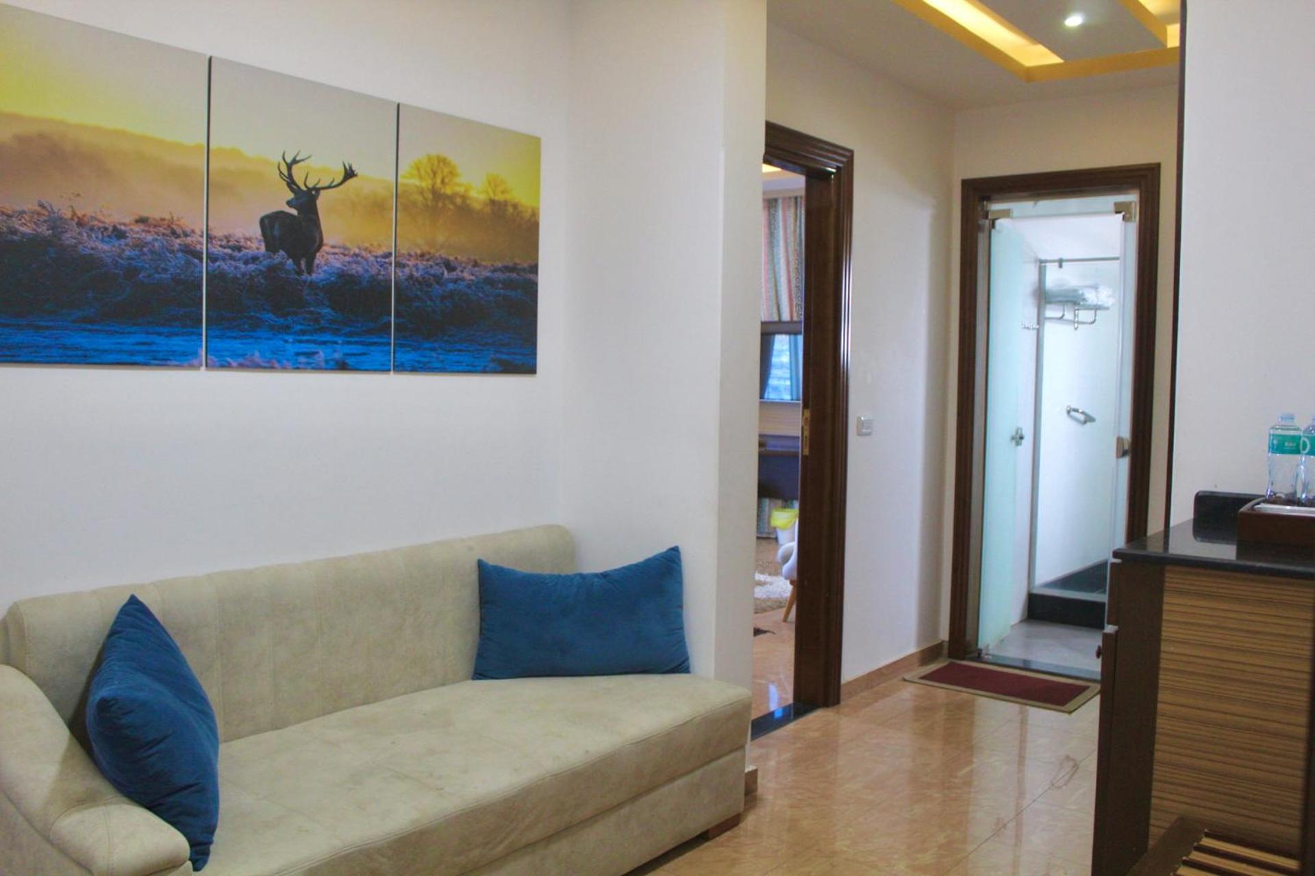 Superior Suite - Photo 2