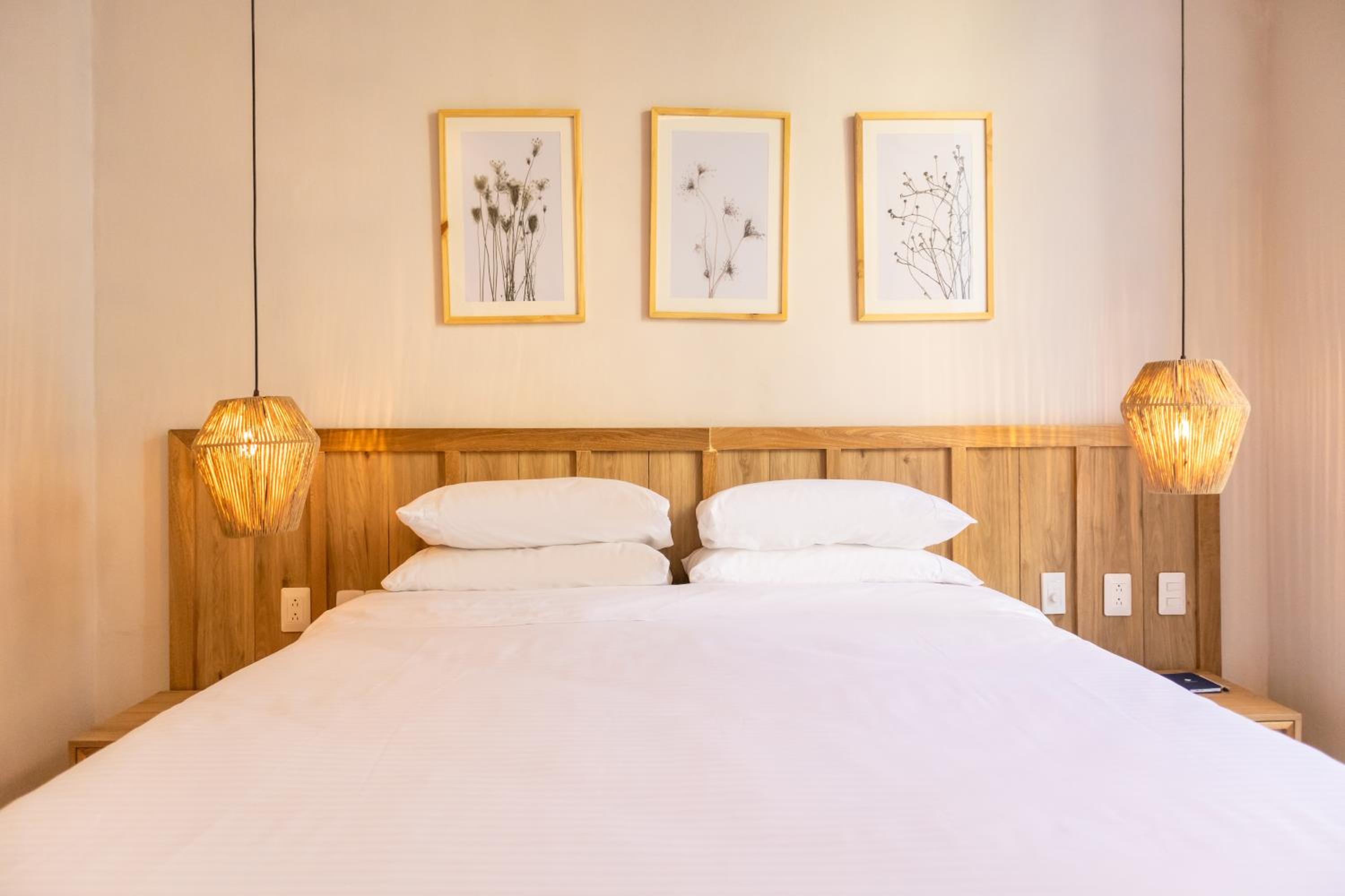 Double Room with Balcony photo 3