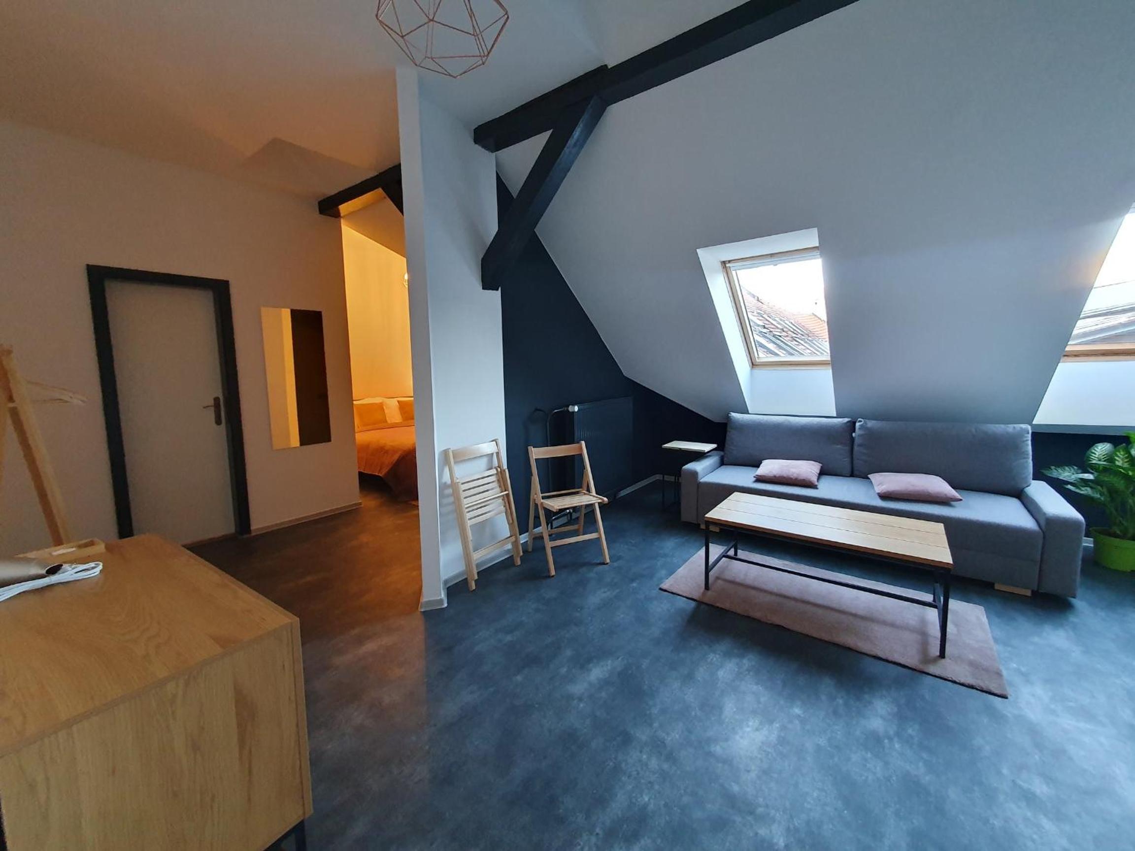 Large Double Room photo 1