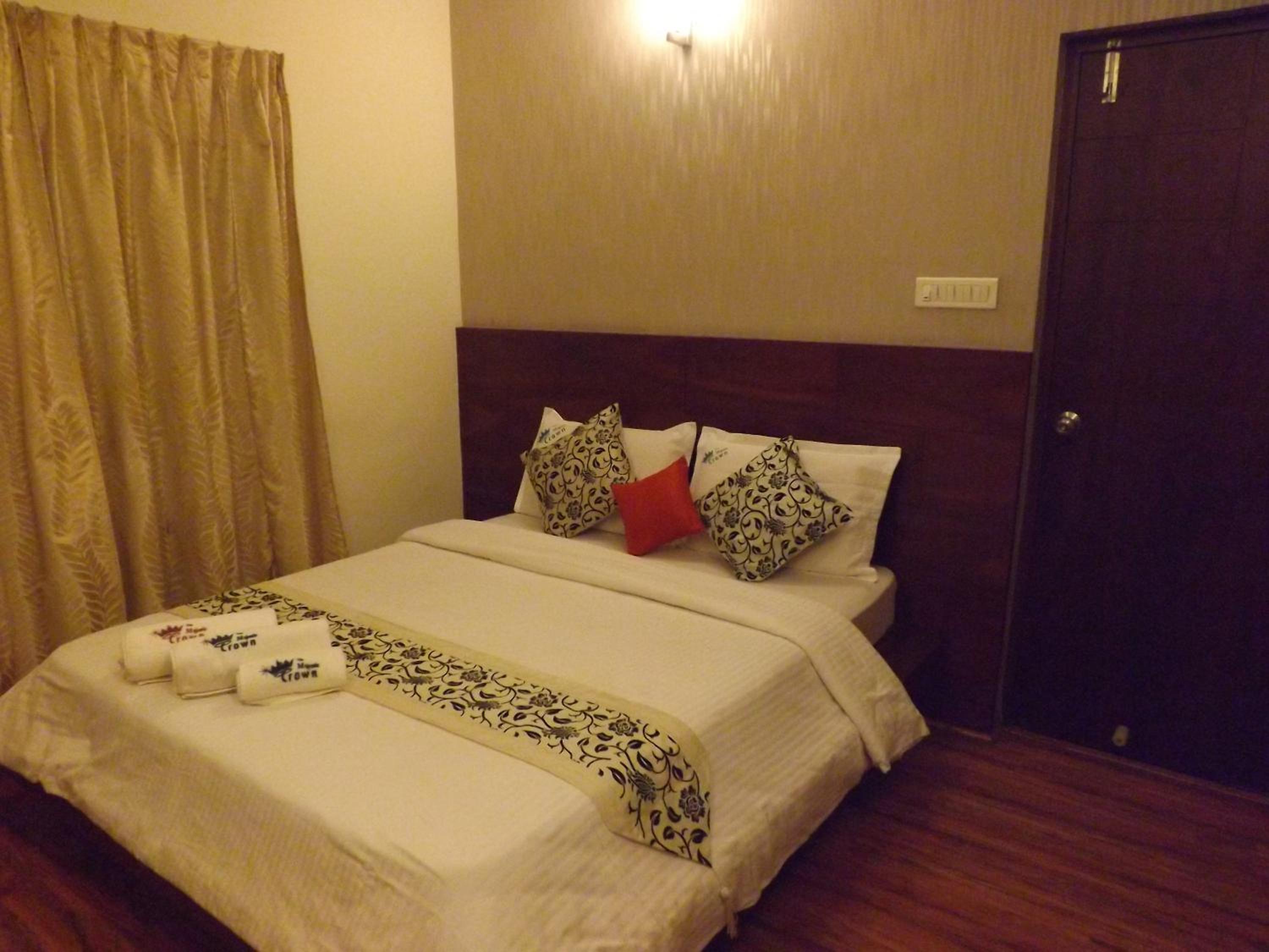 Standard Double Room - Photo 2