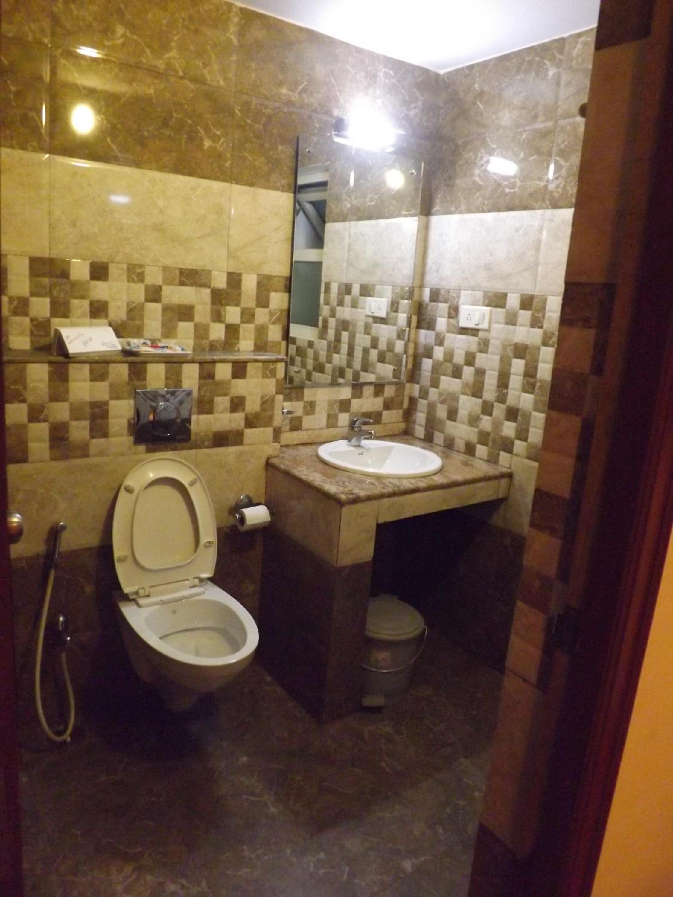 Standard Double Room - Photo 3