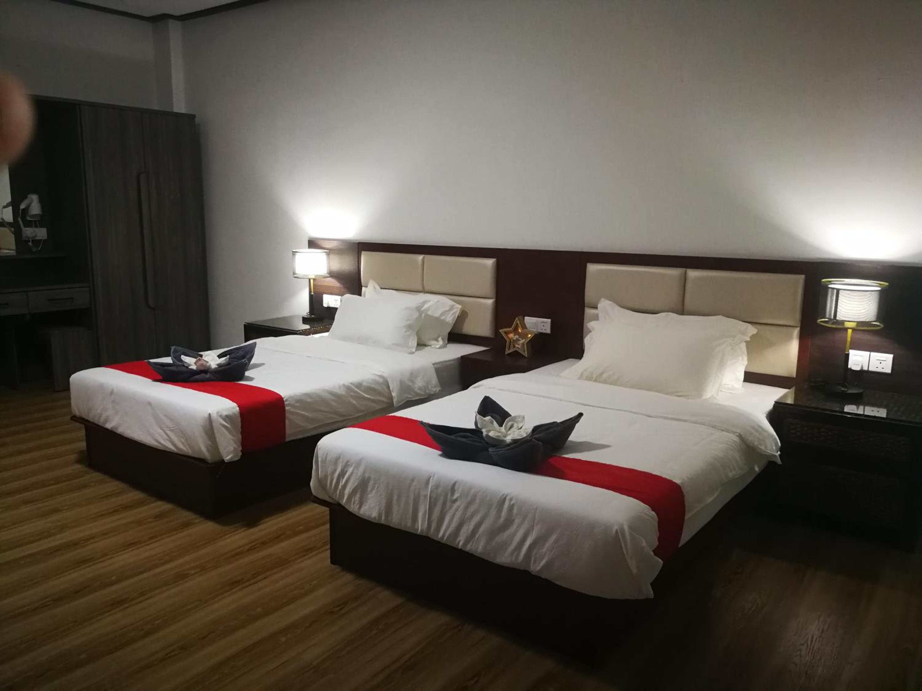 Deluxe Twin Room photo 3