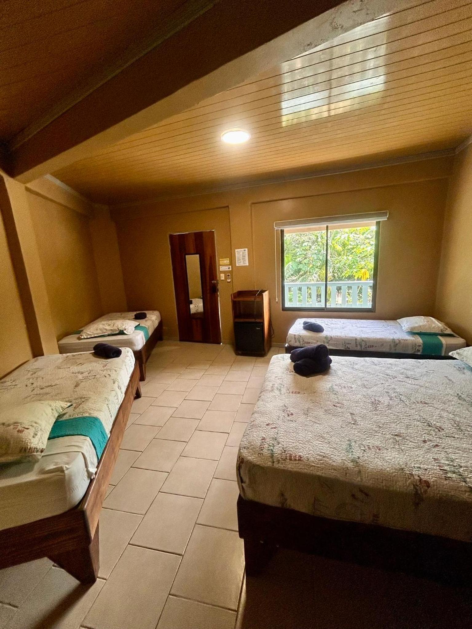 Economy Quadruple Room