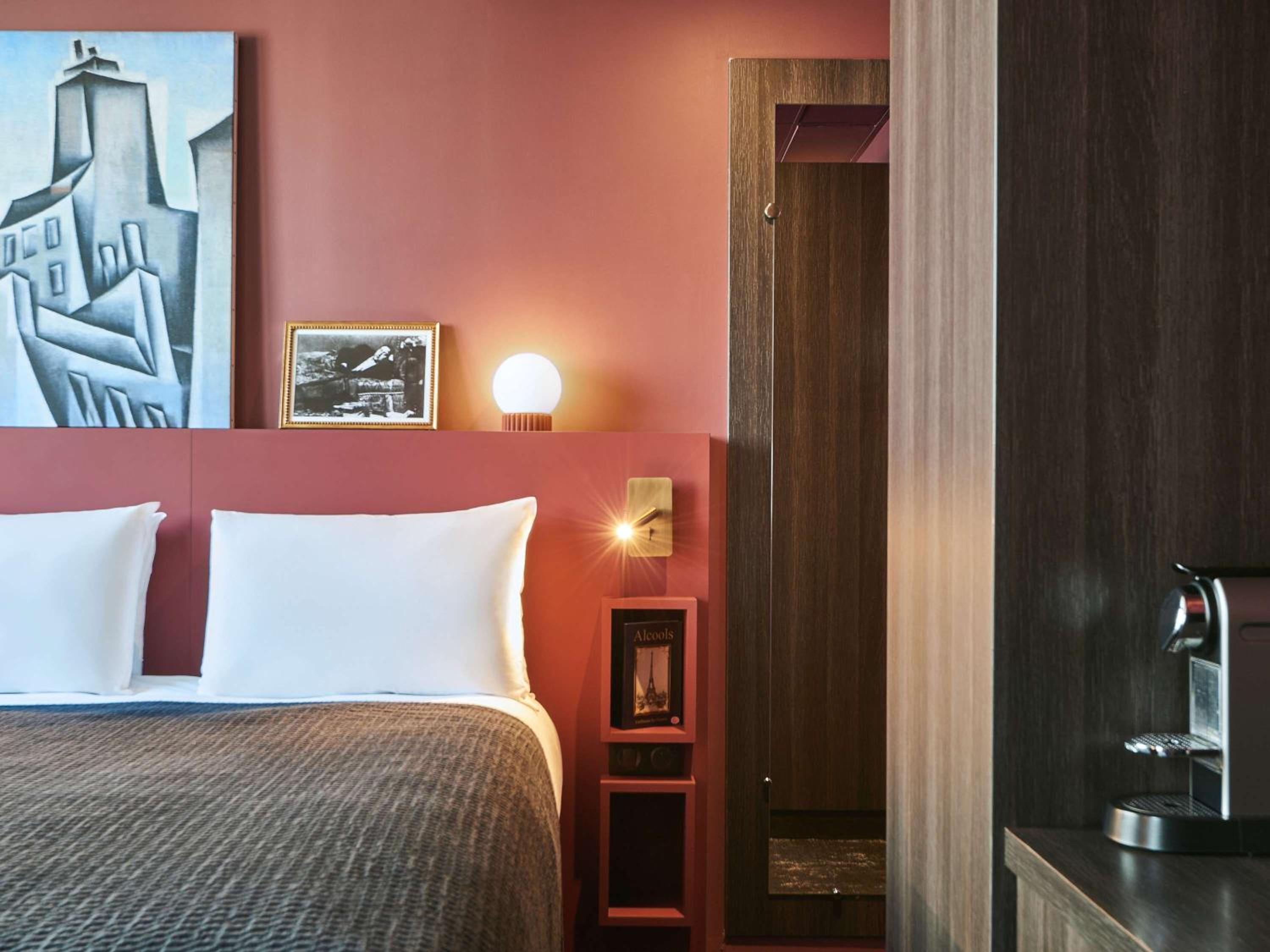 Deluxe Room with terrace - One Double Bed thumbnail 5